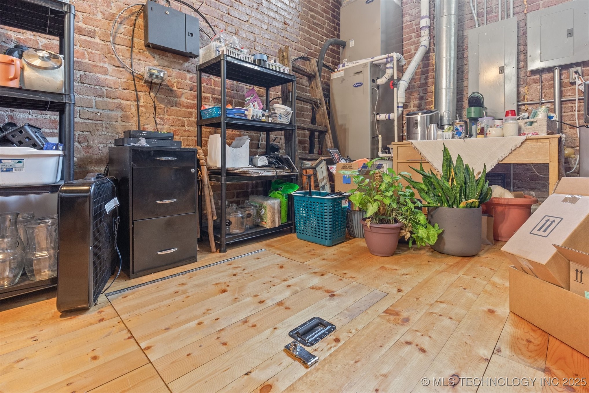 118 N Main Street Property Photo 29