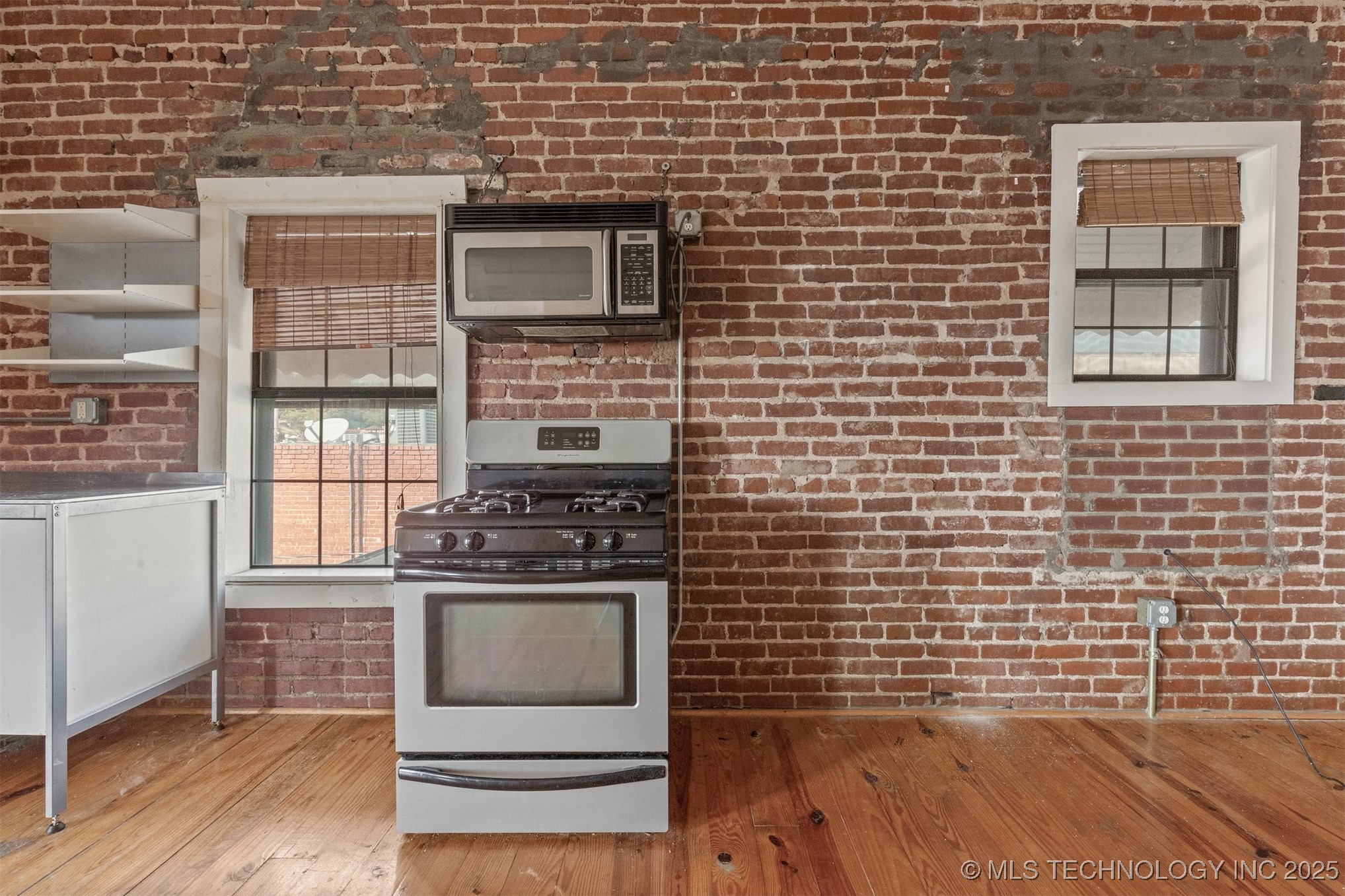 118 N Main Street Property Photo 39