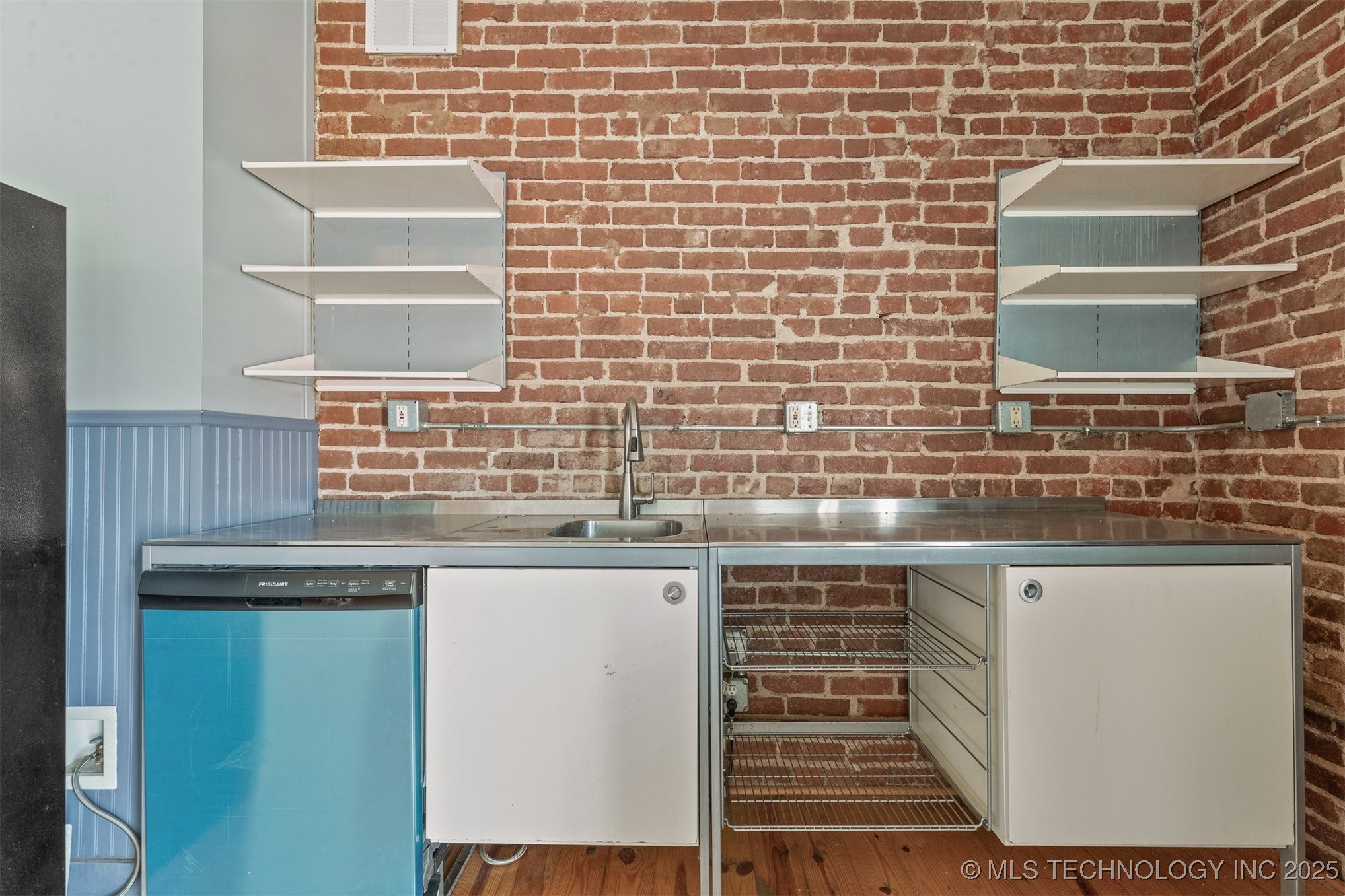 118 N Main Street Property Photo 52