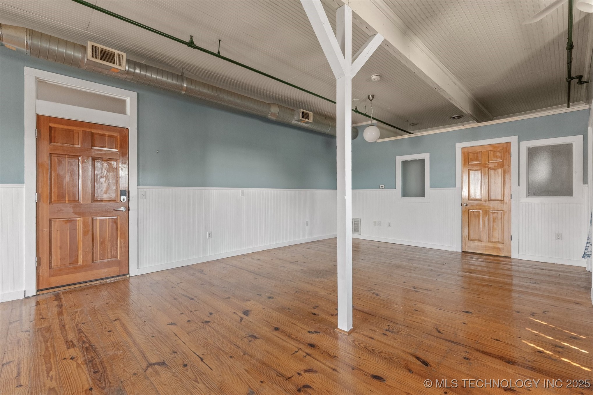 118 N Main Street Property Photo 55