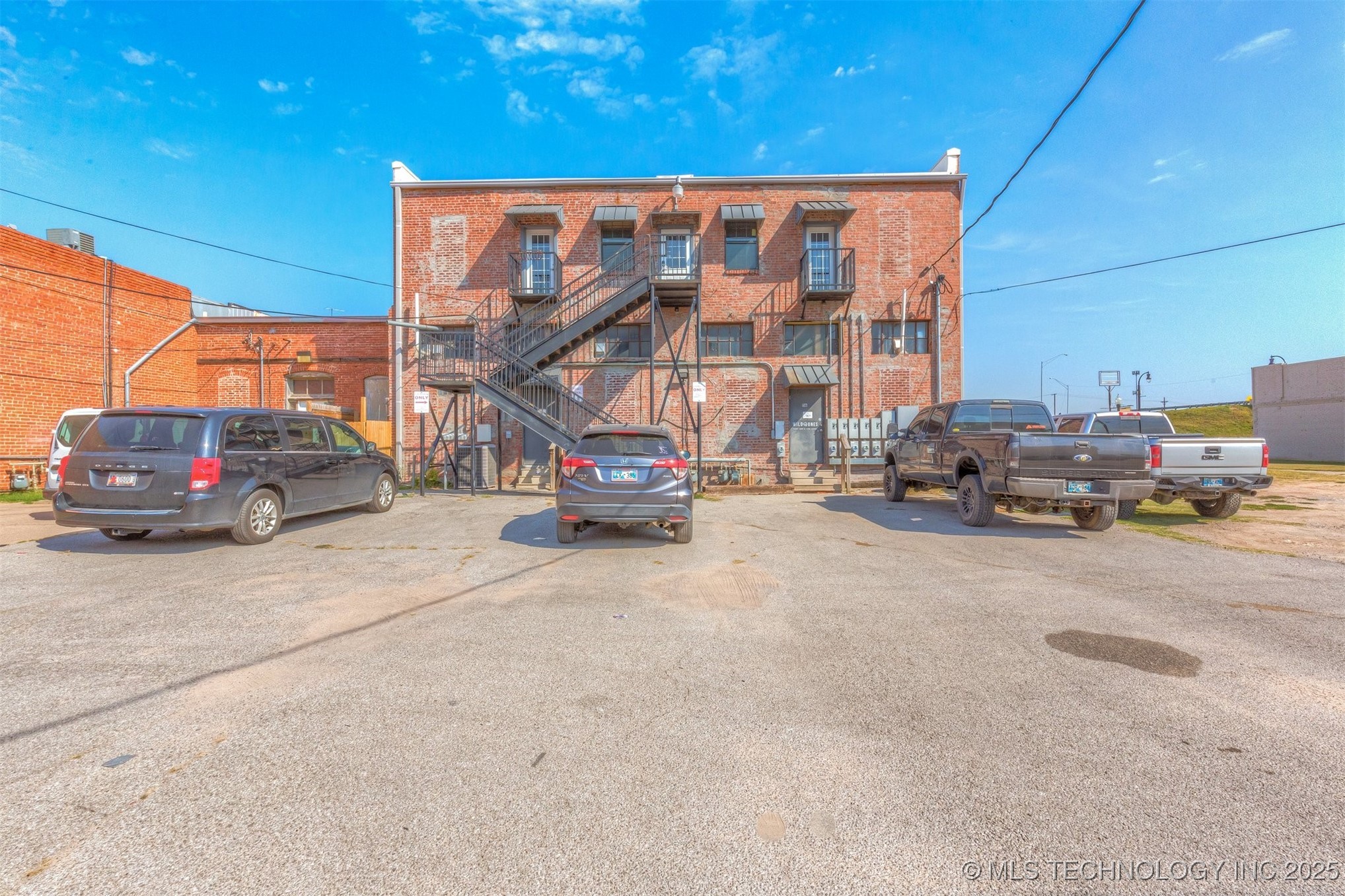 118 N Main Street Property Photo 64