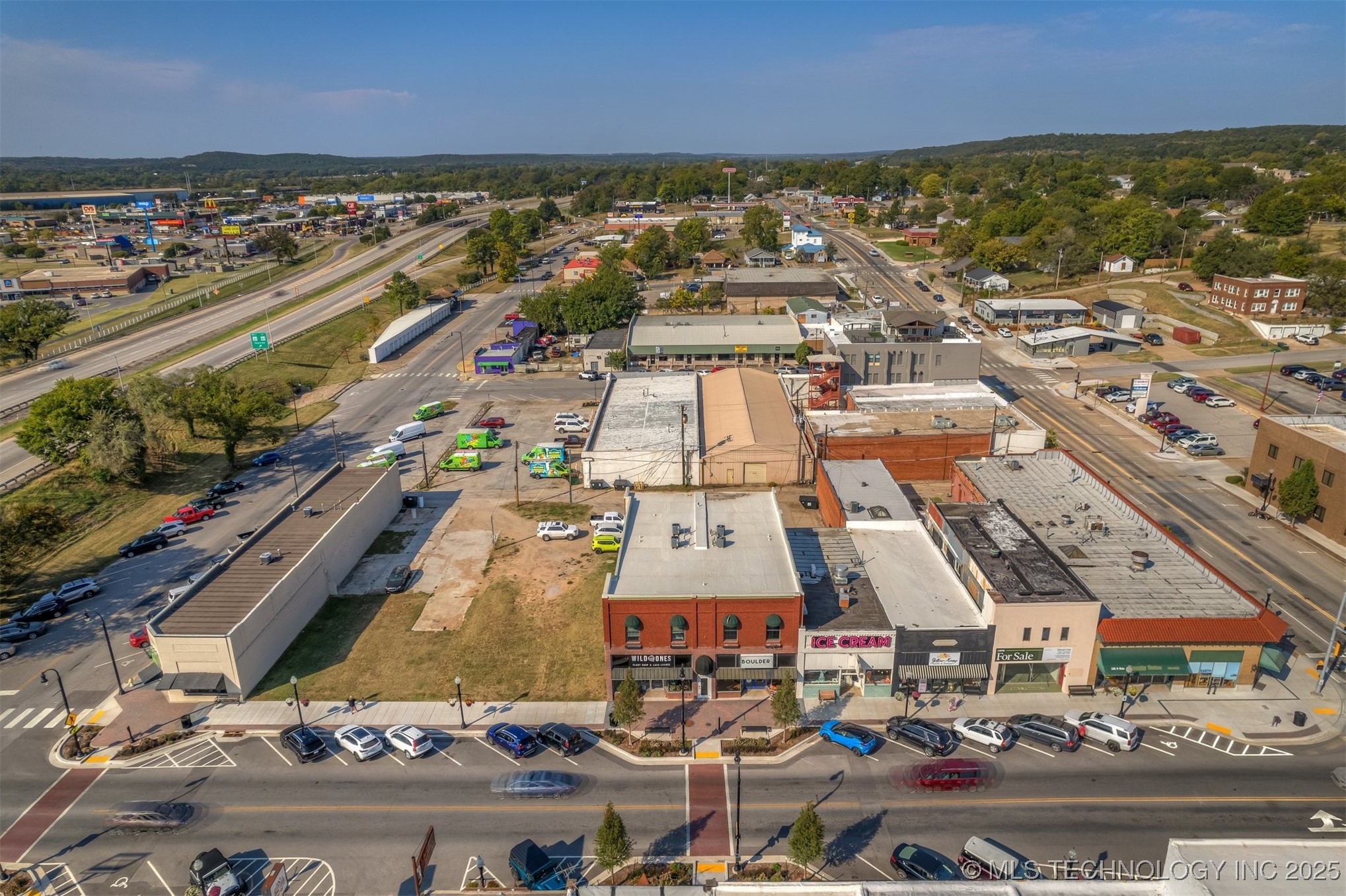 118 N Main Street Property Photo 67