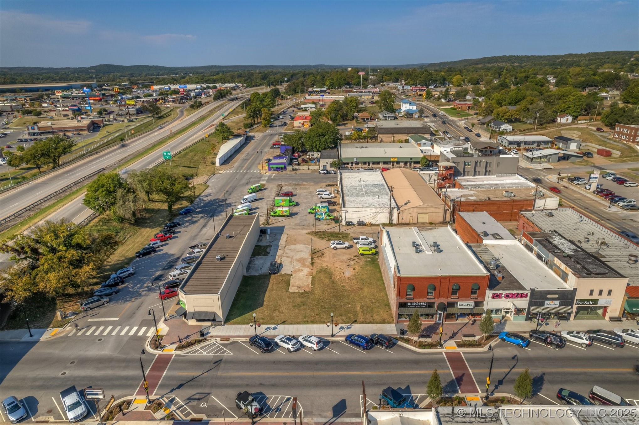 118 N Main Street Property Photo 69