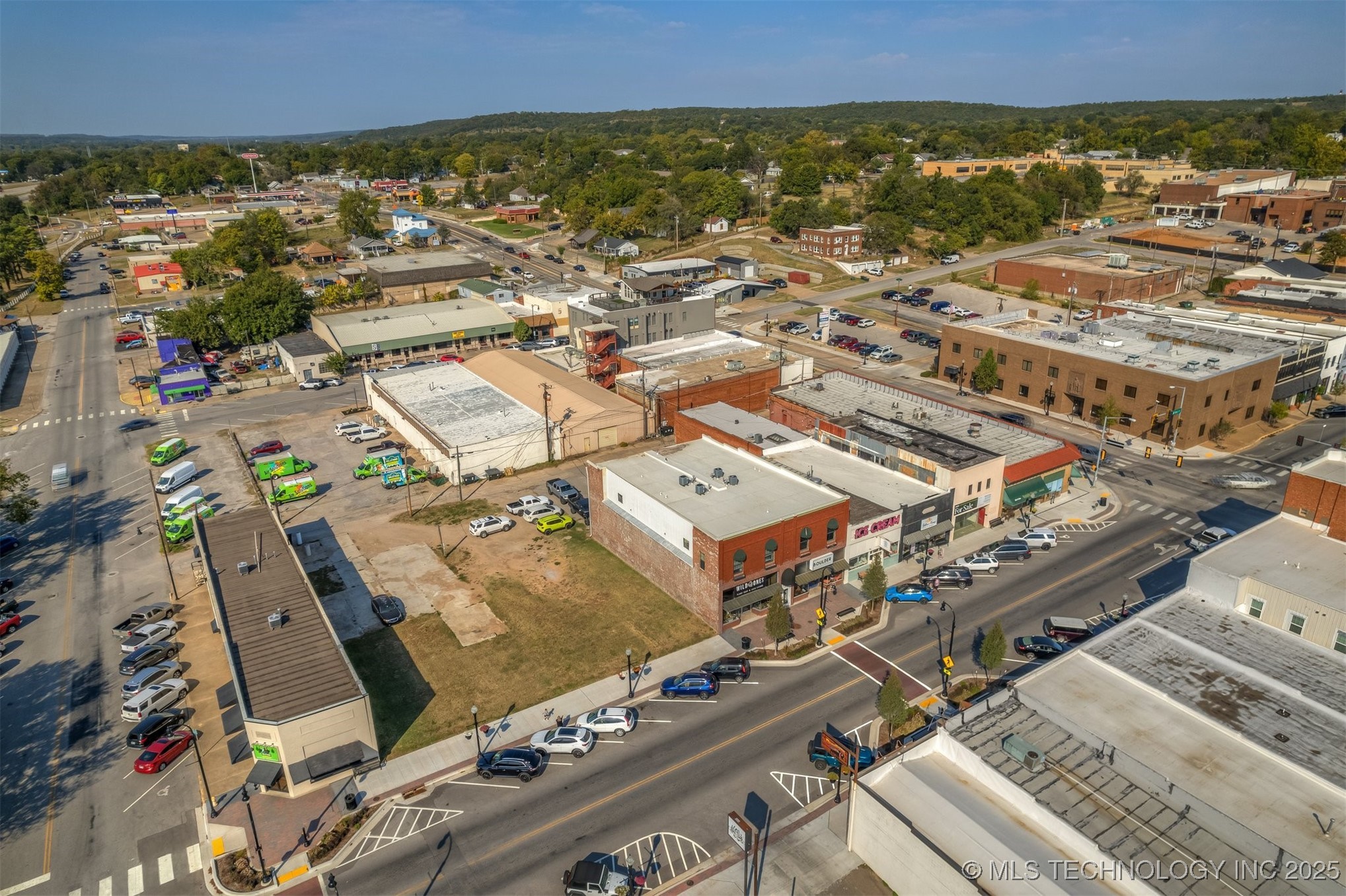 118 N Main Street Property Photo 70