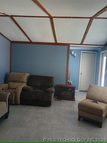 73650 4756 Property Photo 5