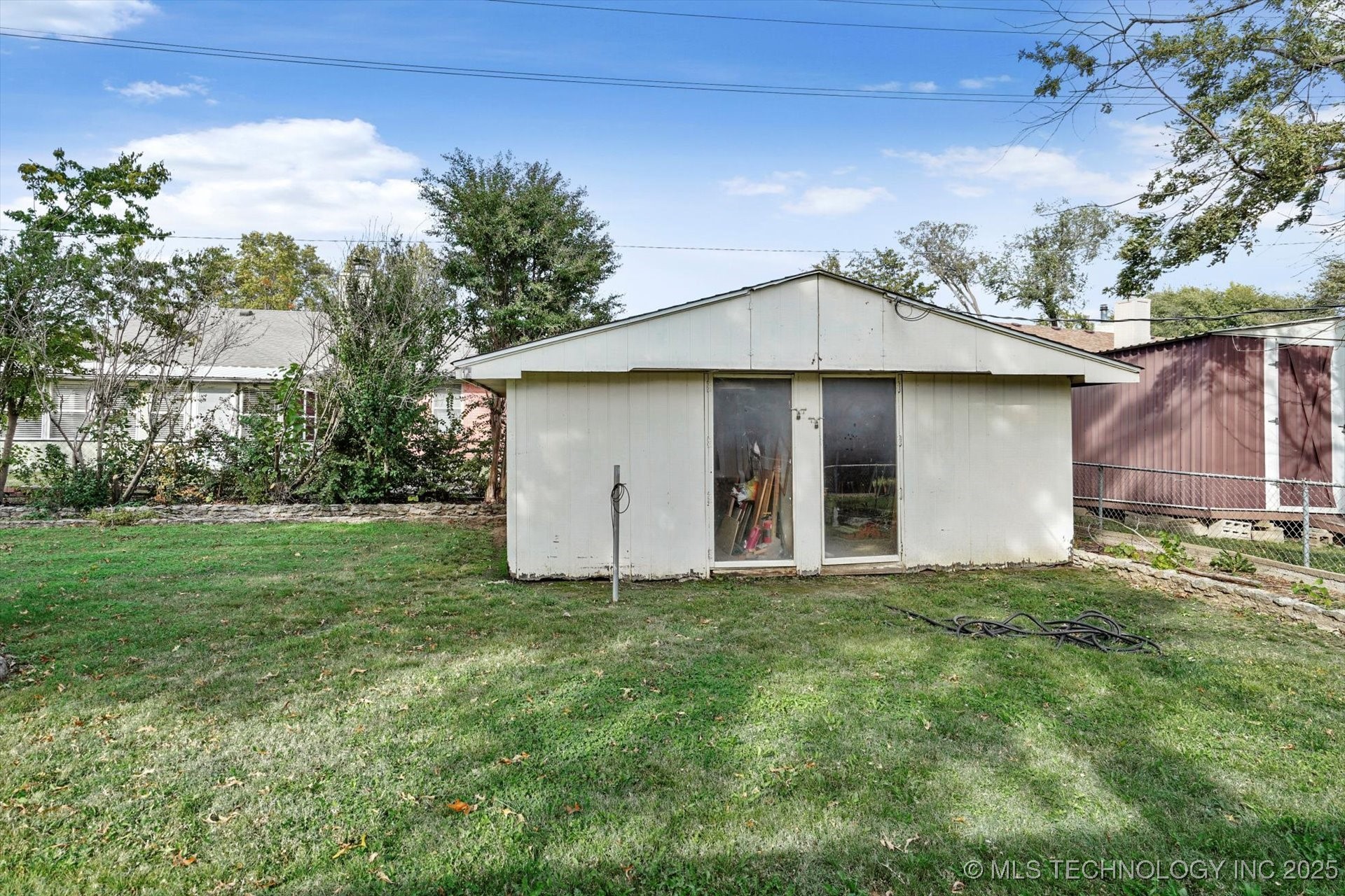 409 E 19th Street Property Photo 26