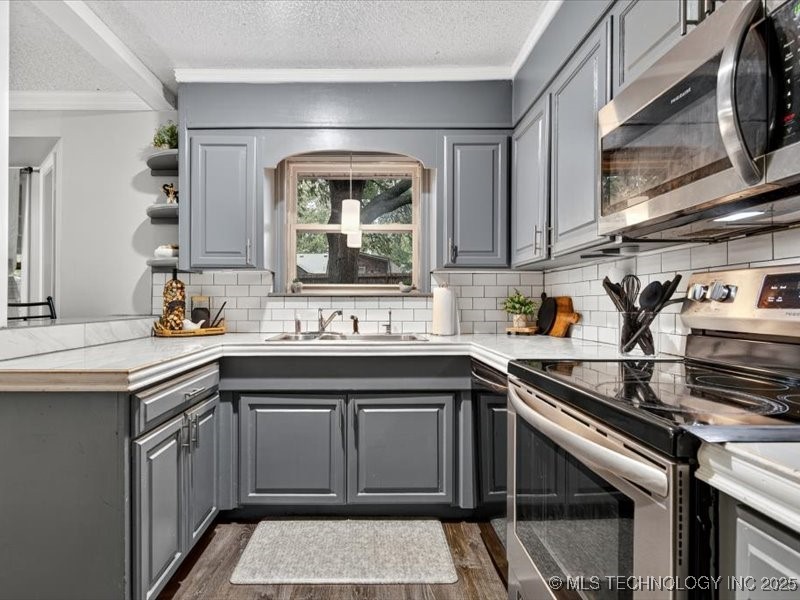 1869 Putnam Drive Property Photo 15