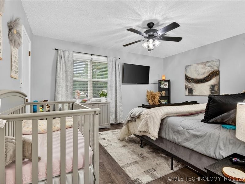 1869 Putnam Drive Property Photo 17