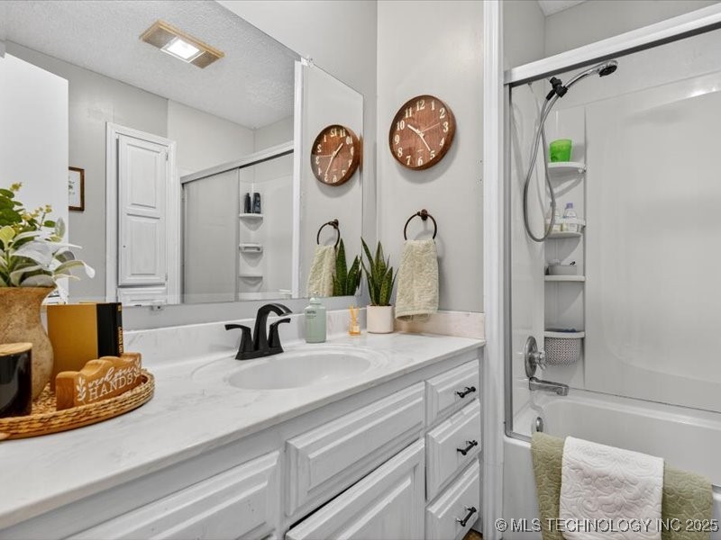 1869 Putnam Drive Property Photo 23