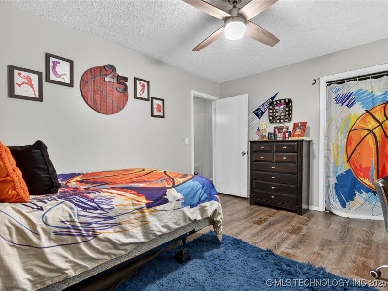 1869 Putnam Drive Property Photo 25