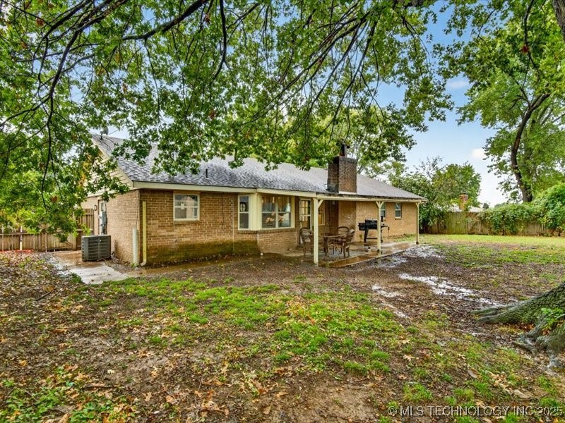 1869 Putnam Drive Property Photo 29