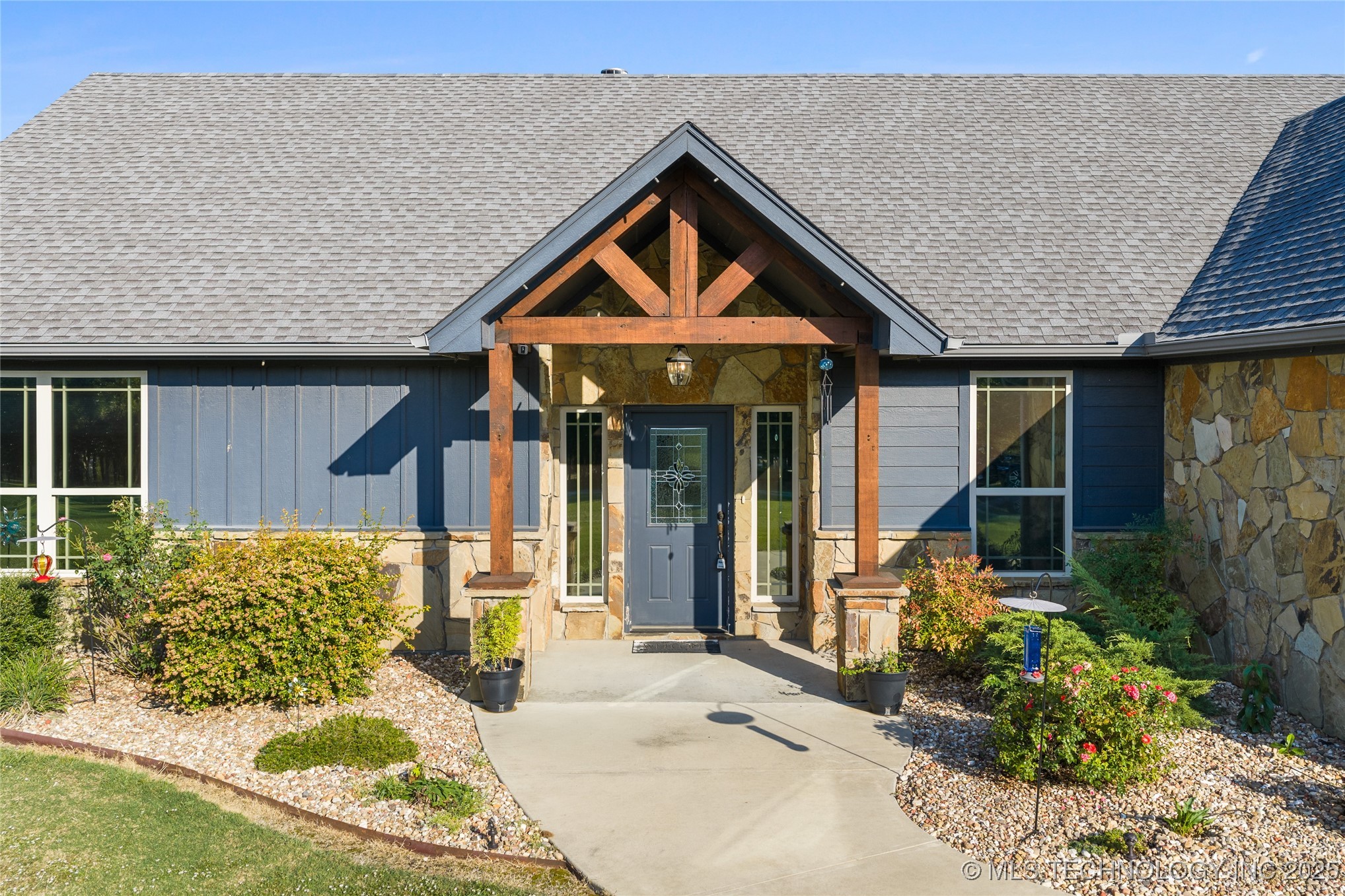 13572 Kaney Property Photo 2