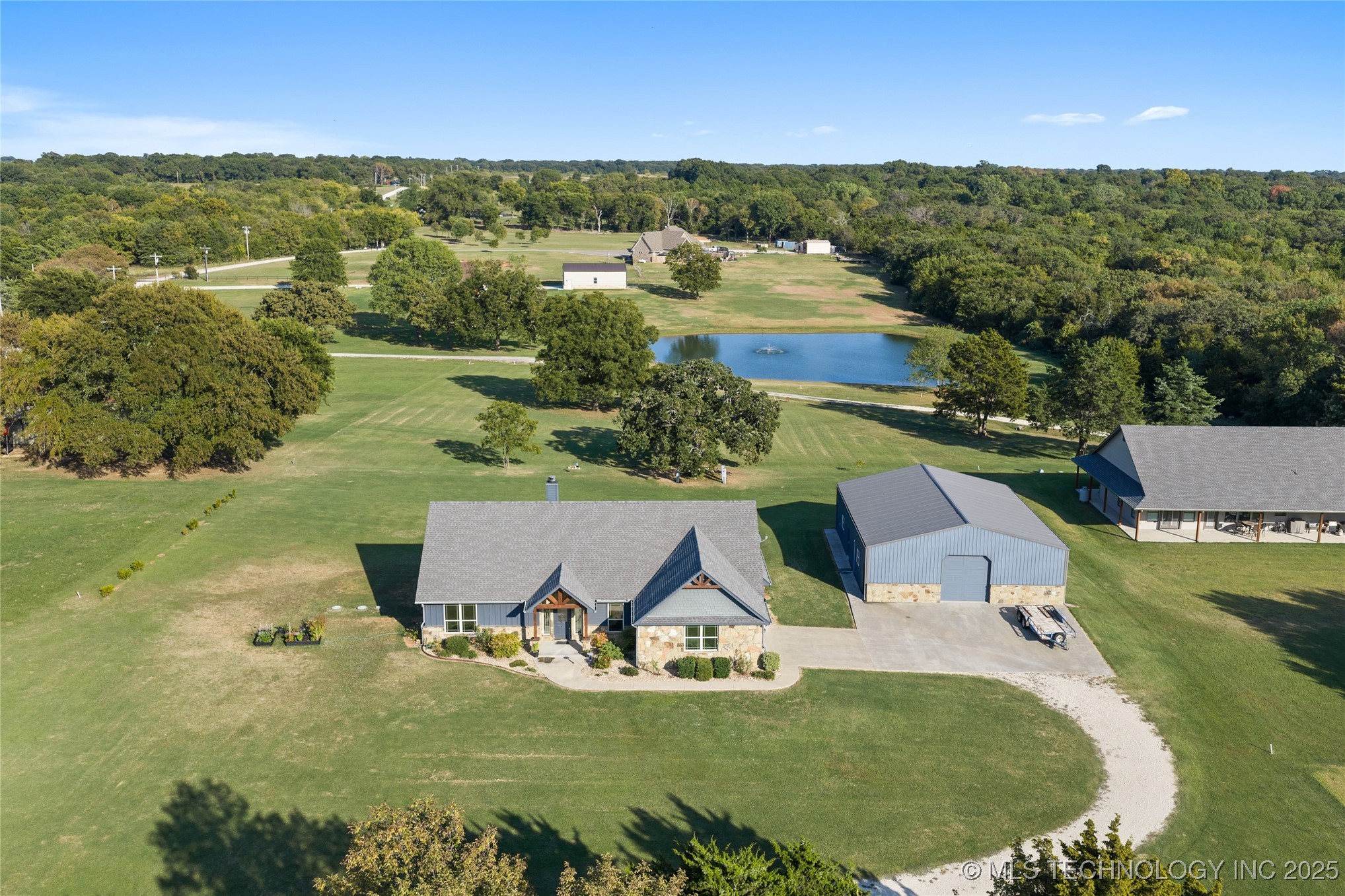 13572 Kaney Property Photo 7