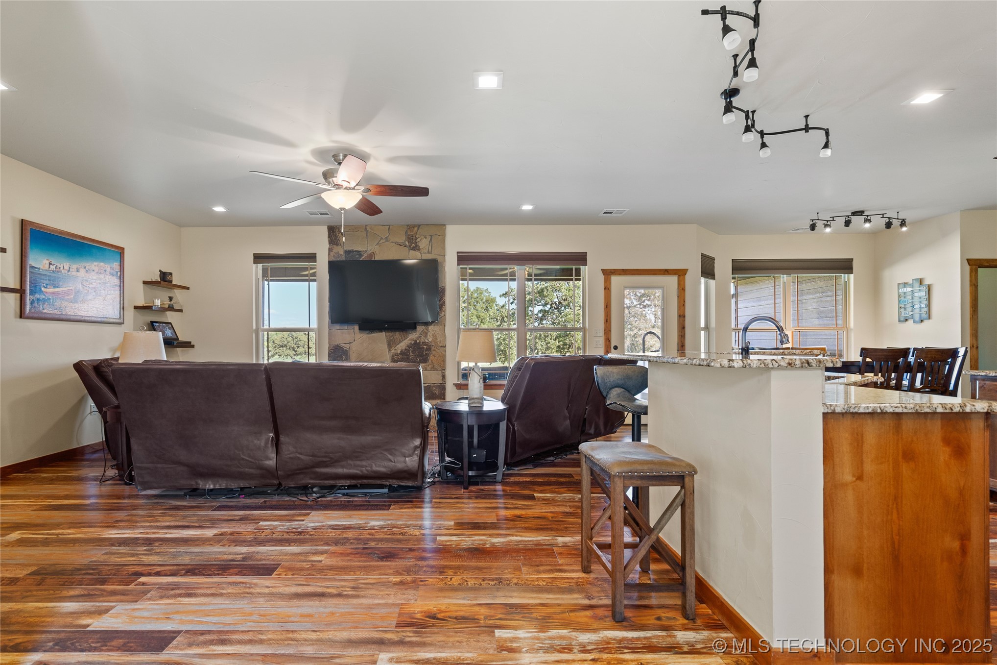 13572 Kaney Property Photo 27