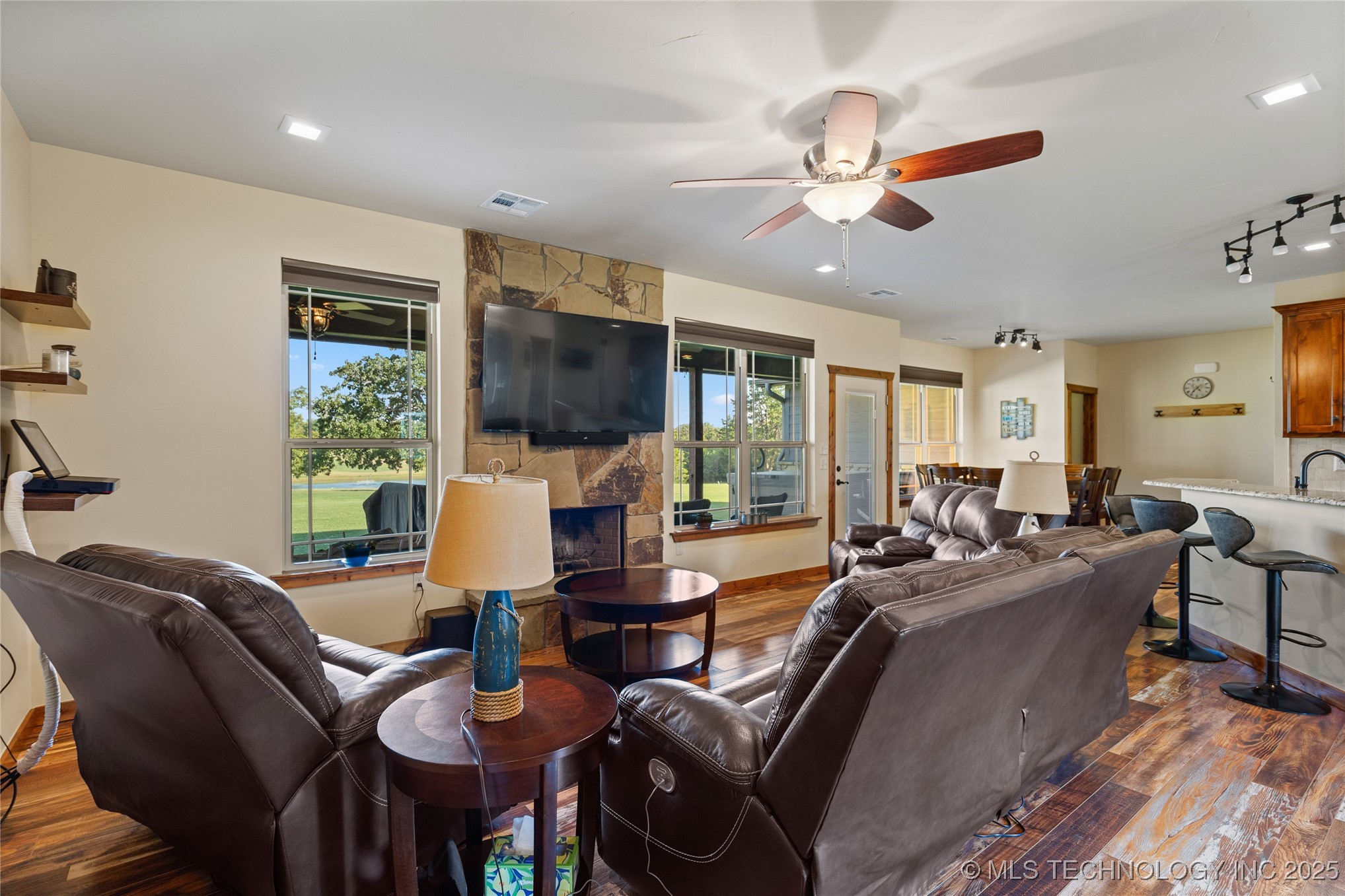 13572 Kaney Property Photo 28