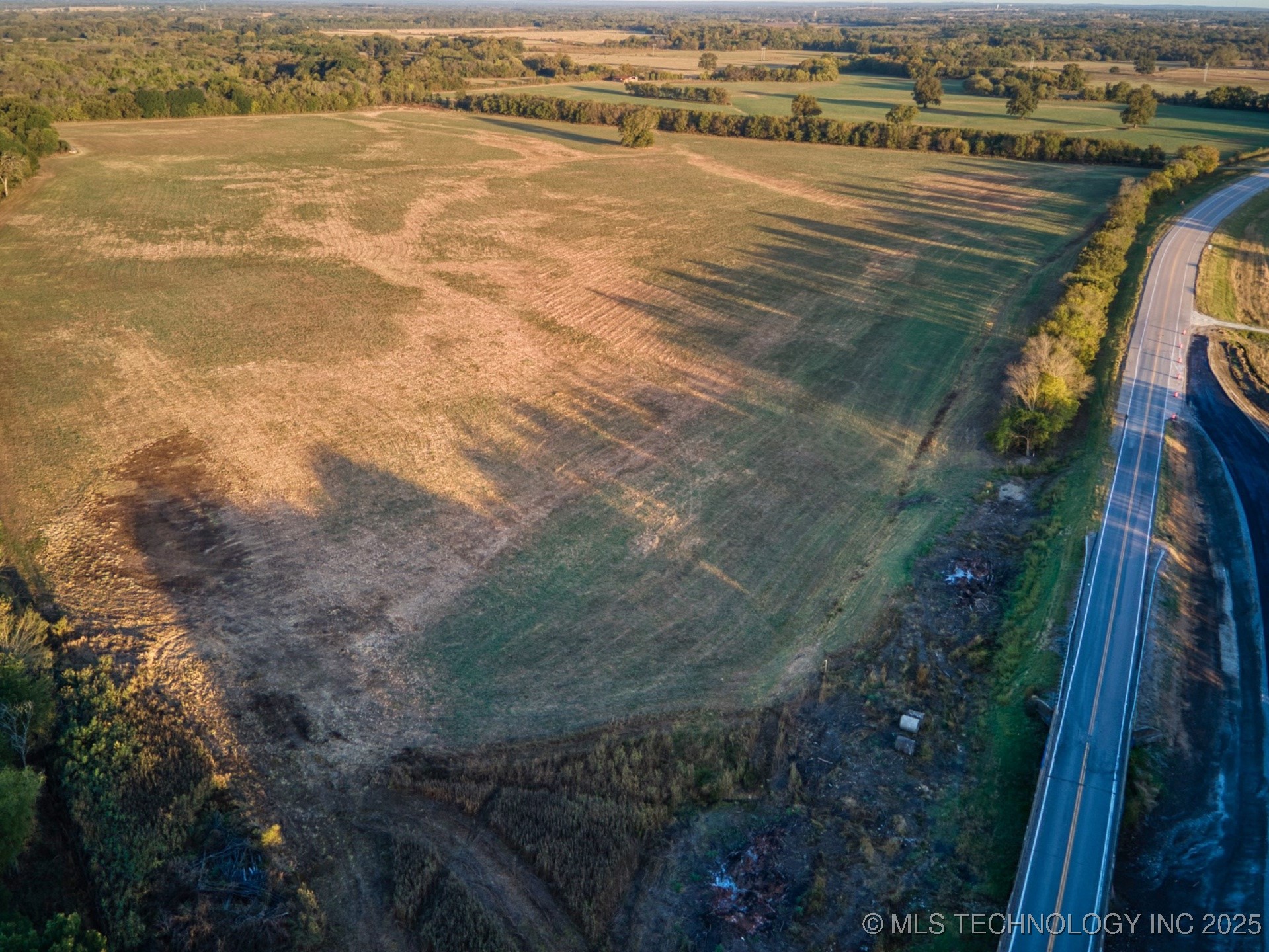 2544785 Property Photo 9