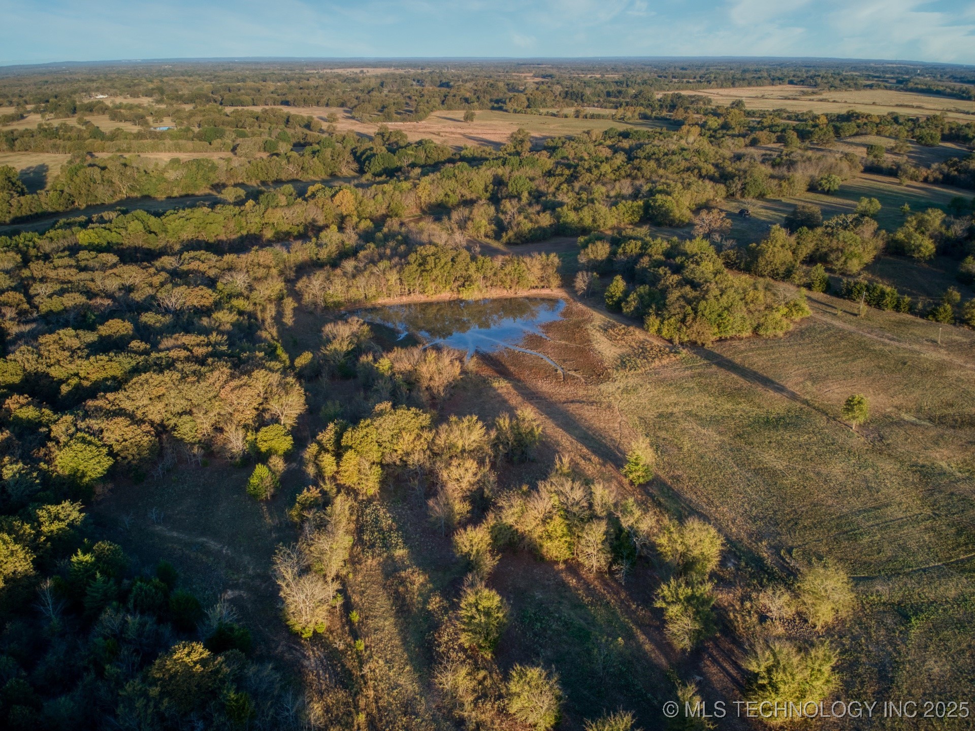 2544785 Property Photo 15