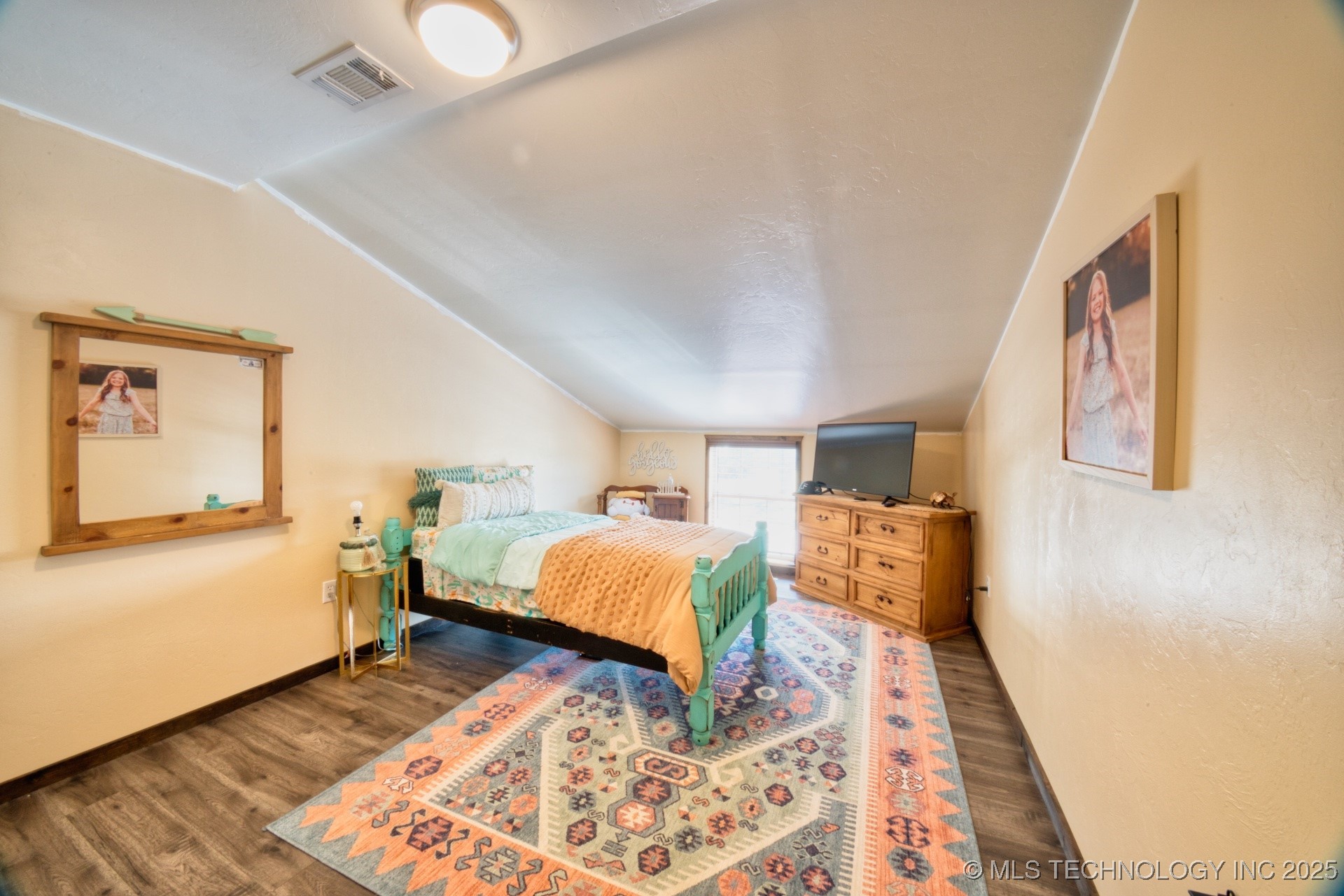 2544785 Property Photo 36