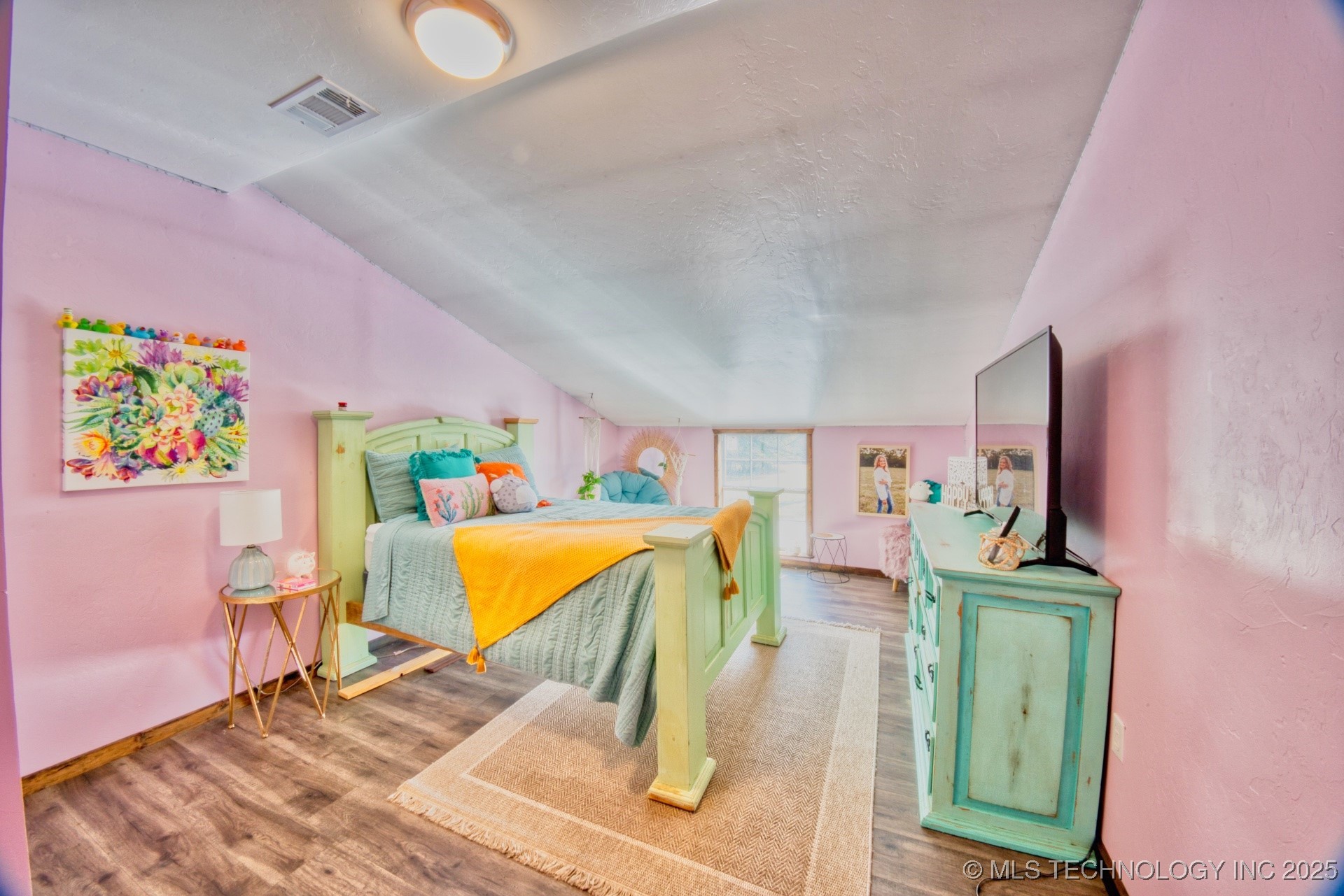 2544785 Property Photo 37