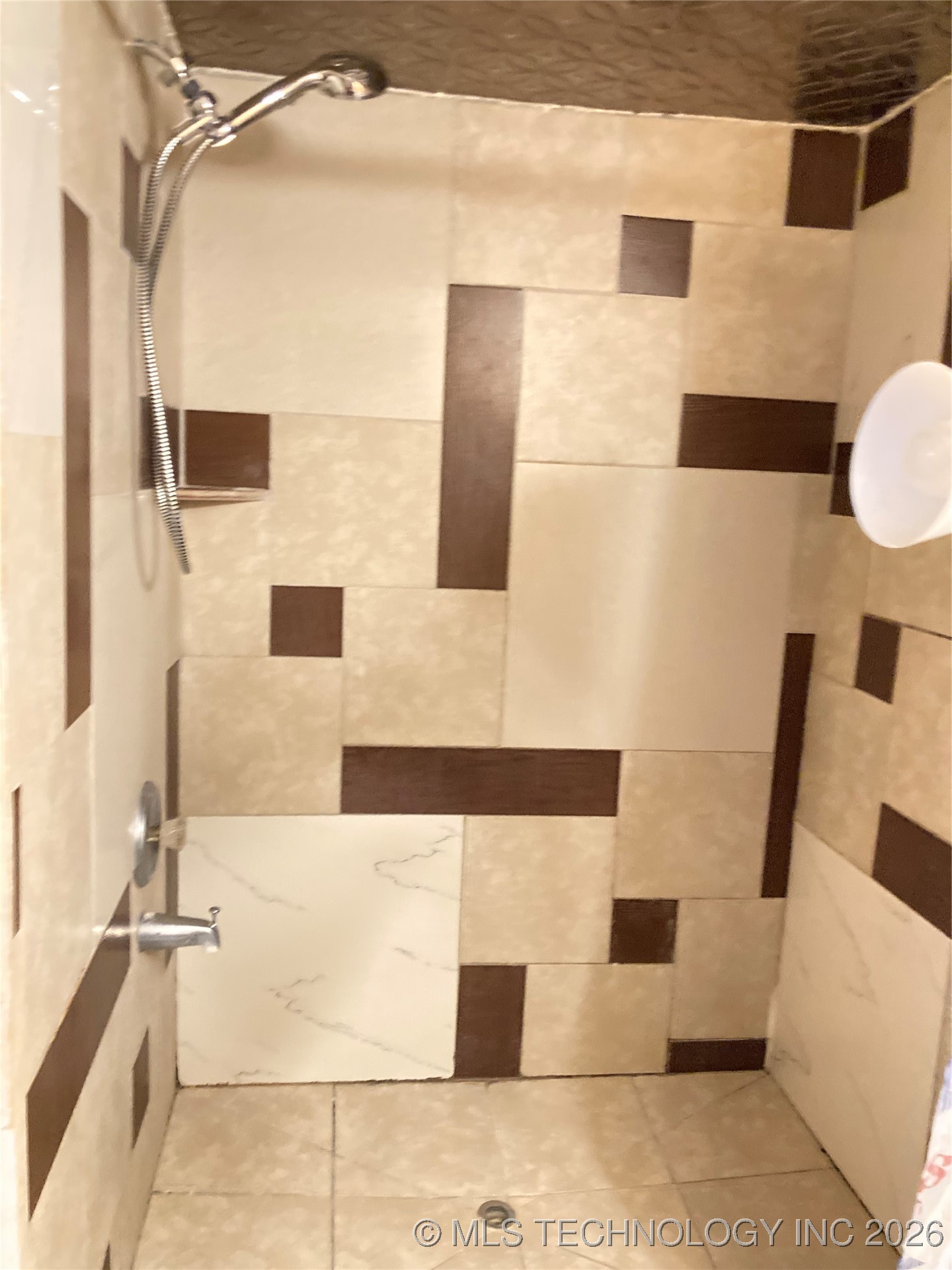 157 Ruby Lee Property Photo 6