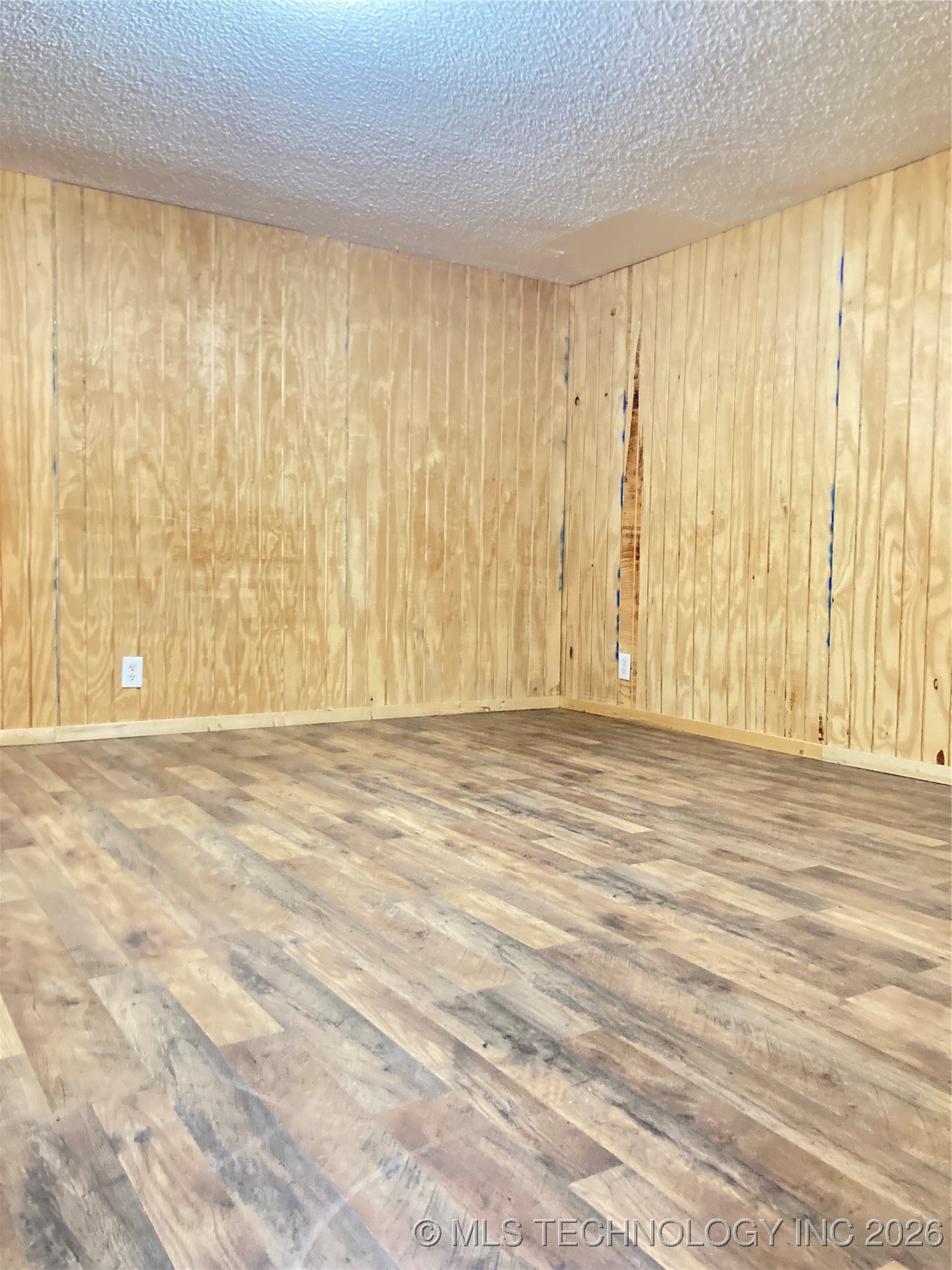 157 Ruby Lee Property Photo 8