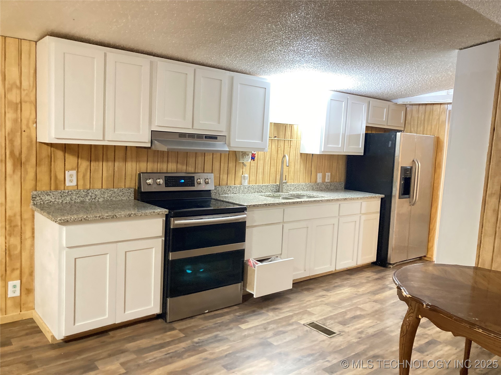 157 Ruby Lee Property Photo 10