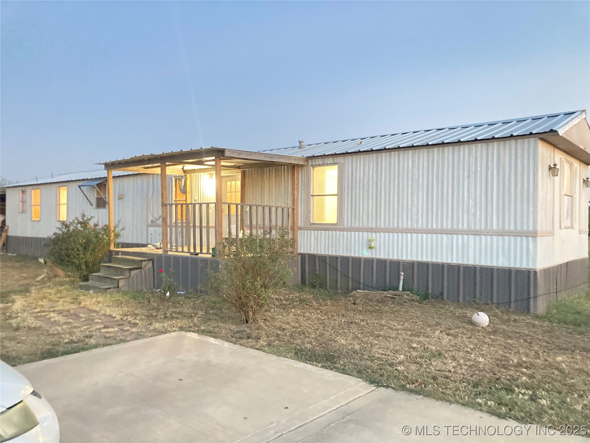 157 Ruby Lee Property Photo 14