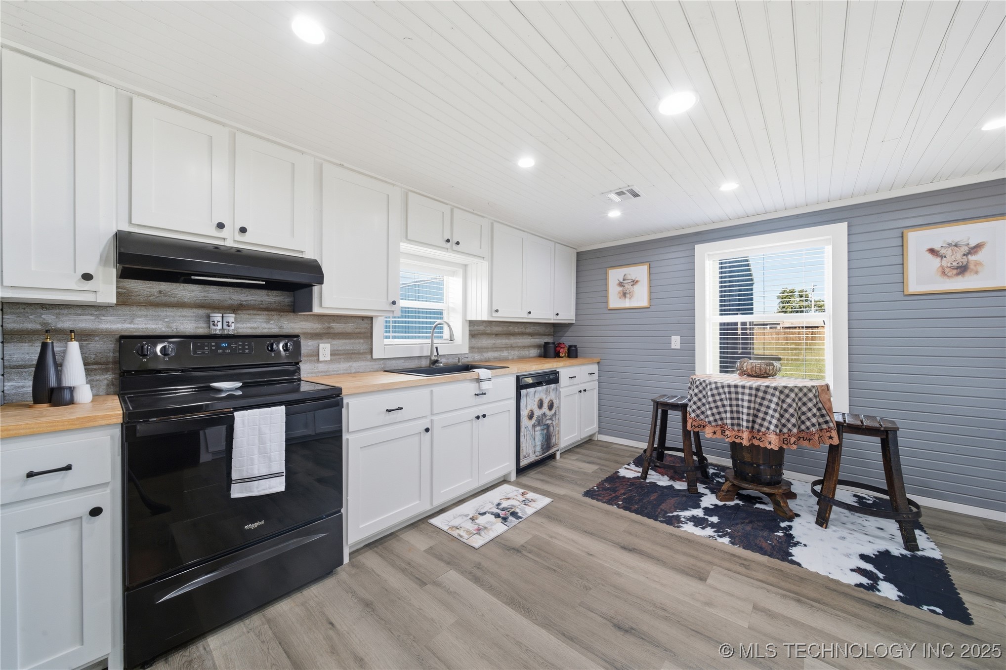 507 S Saltwell Street Property Photo 10