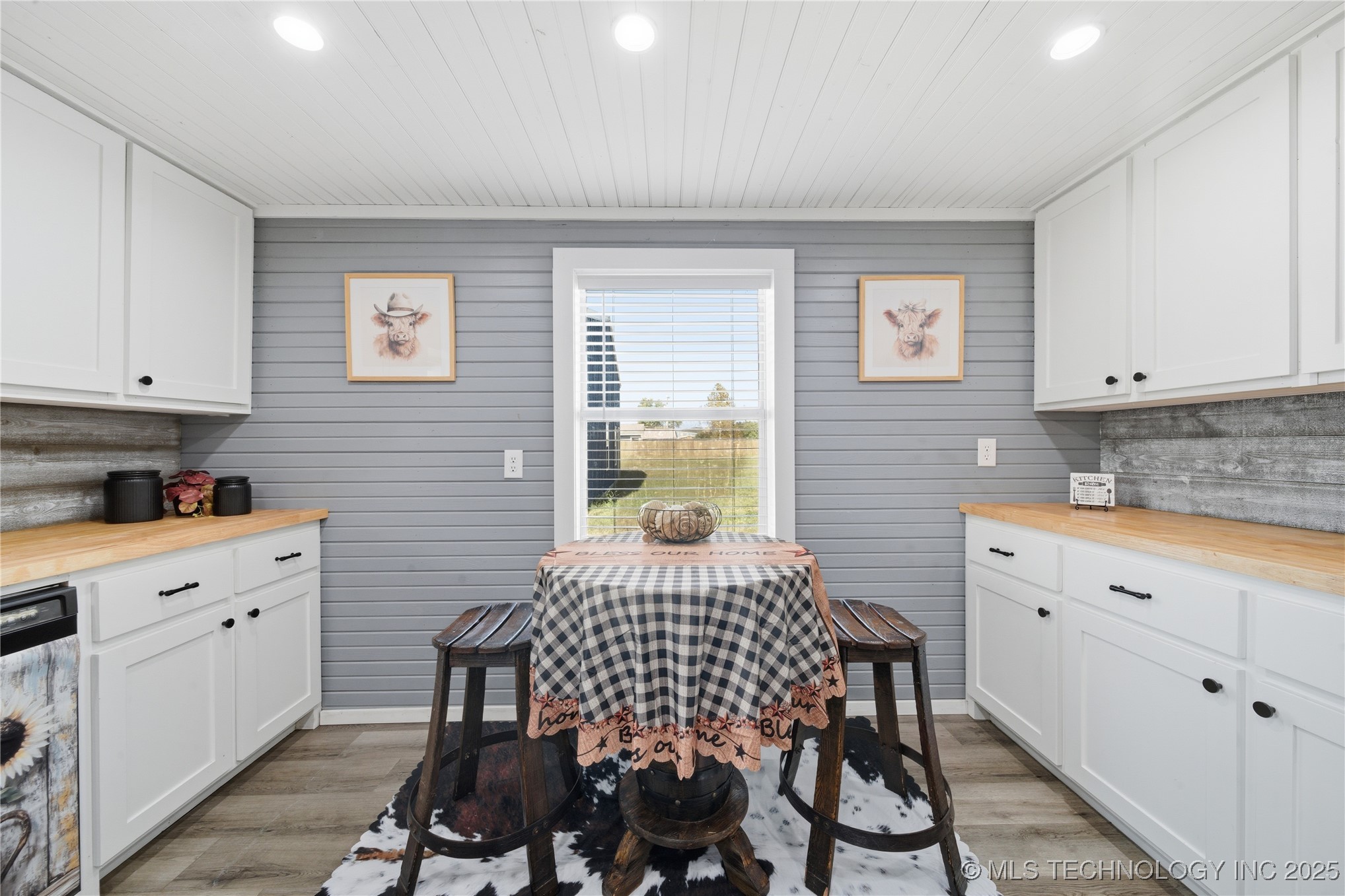 507 S Saltwell Street Property Photo 12