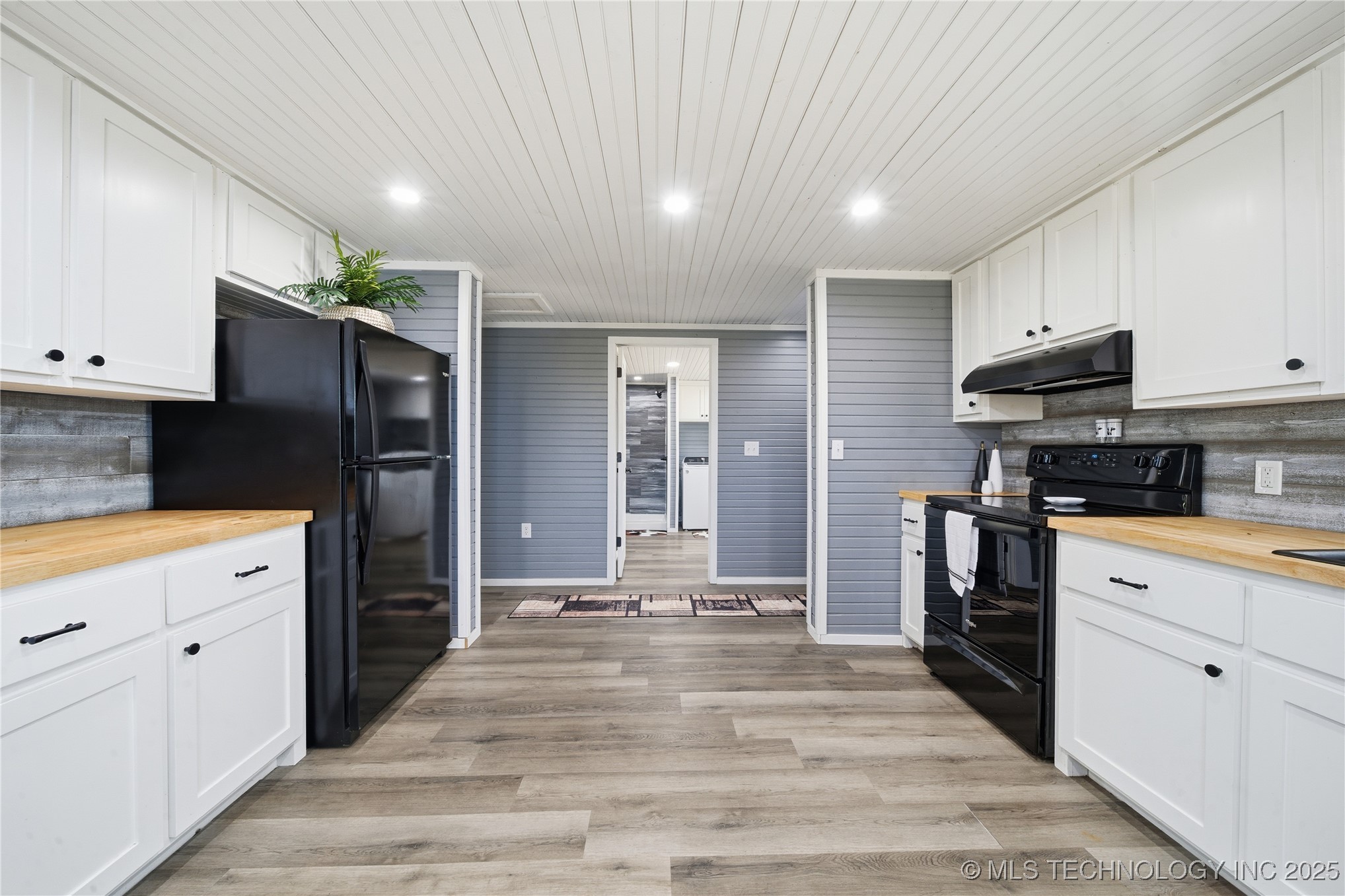 507 S Saltwell Street Property Photo 14