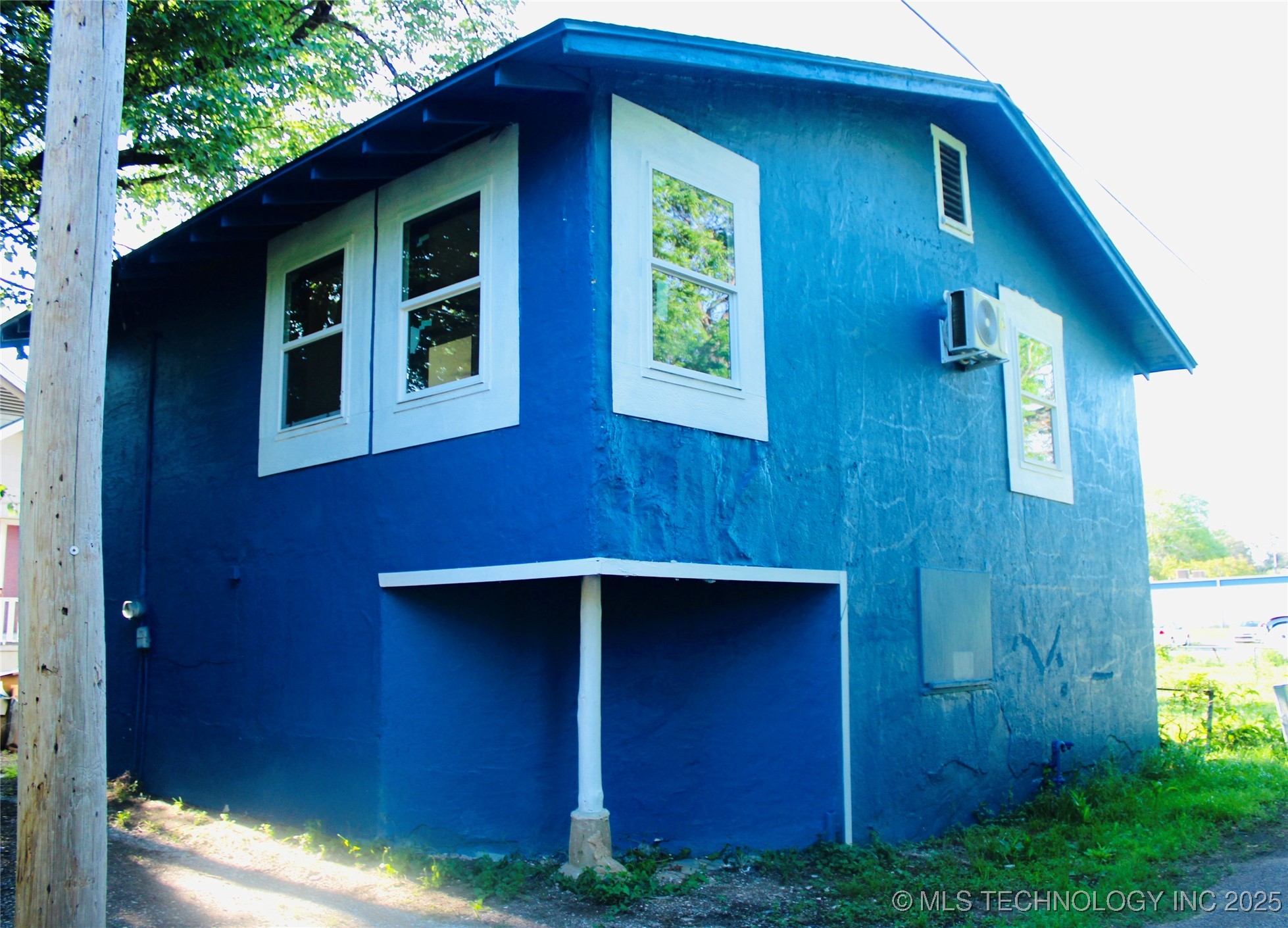 1318 N 5th Avenue Property Photo 2