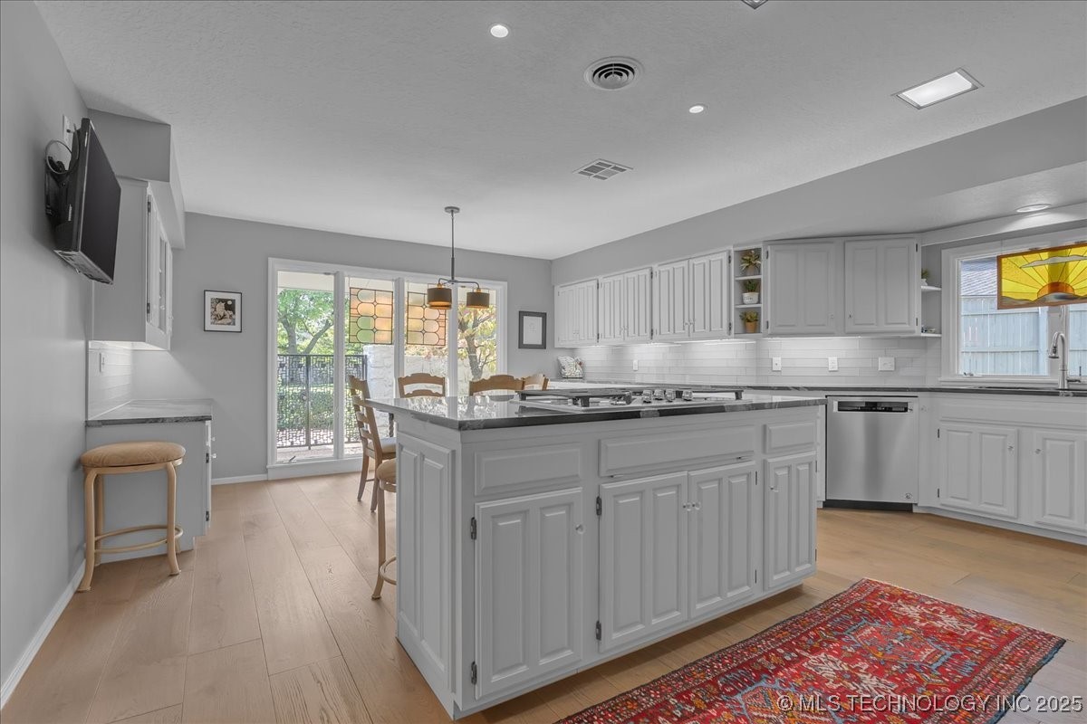 7201 S Gary Place 9 Property Photo 28