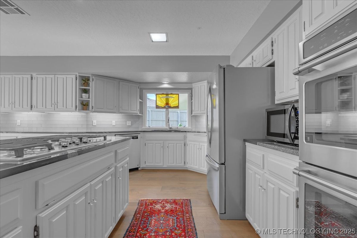 7201 S Gary Place 9 Property Photo 31