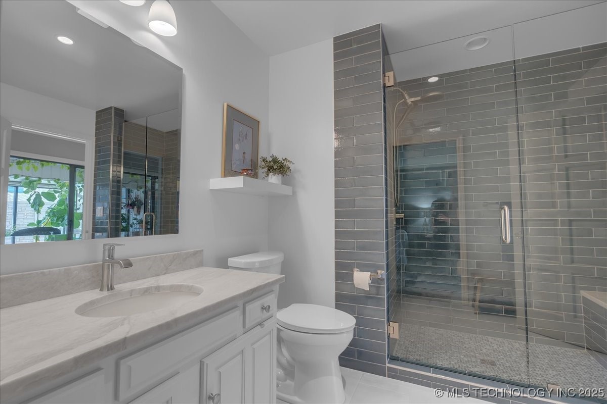 7201 S Gary Place 9 Property Photo 59