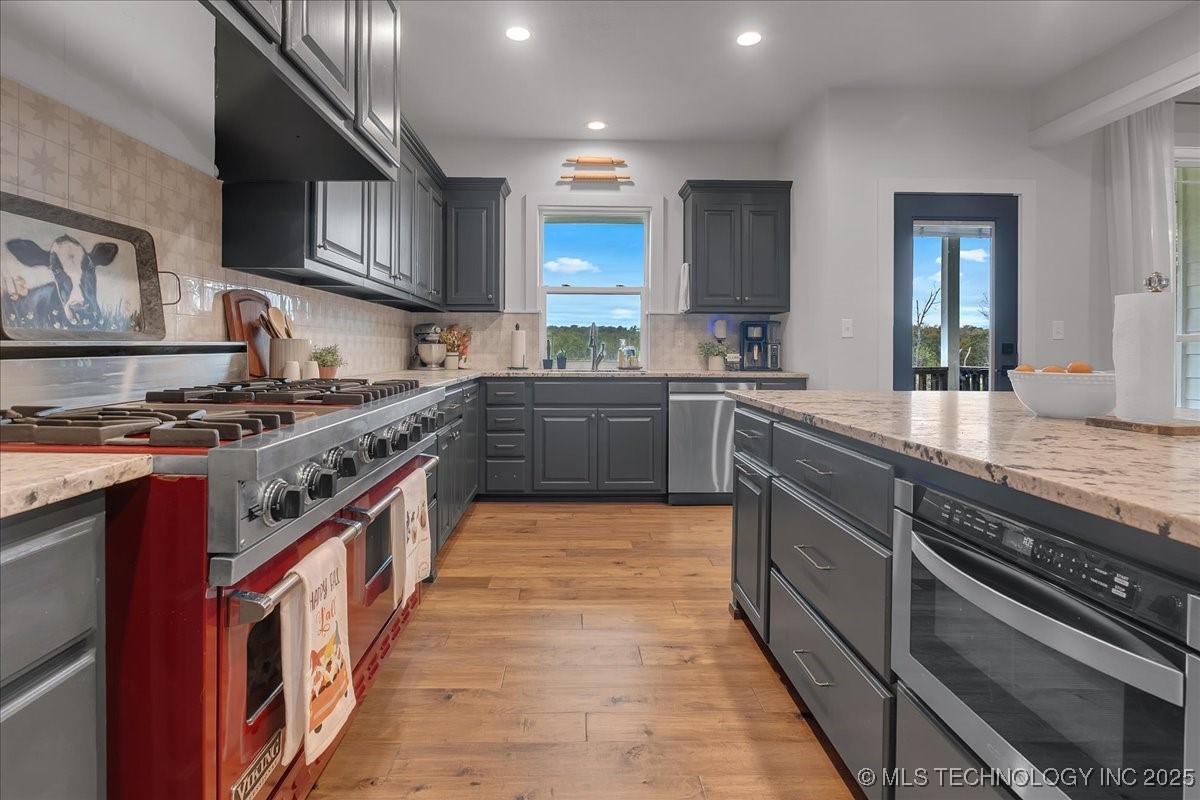 6560 S 241st West Avenue Property Photo 9