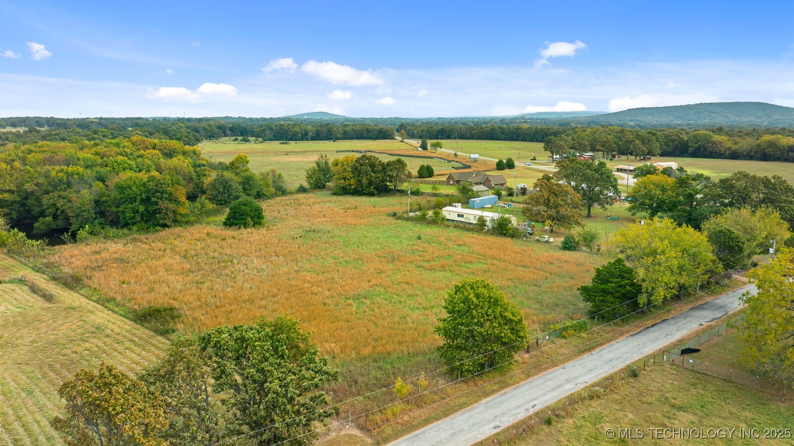 730 Property Photo 7