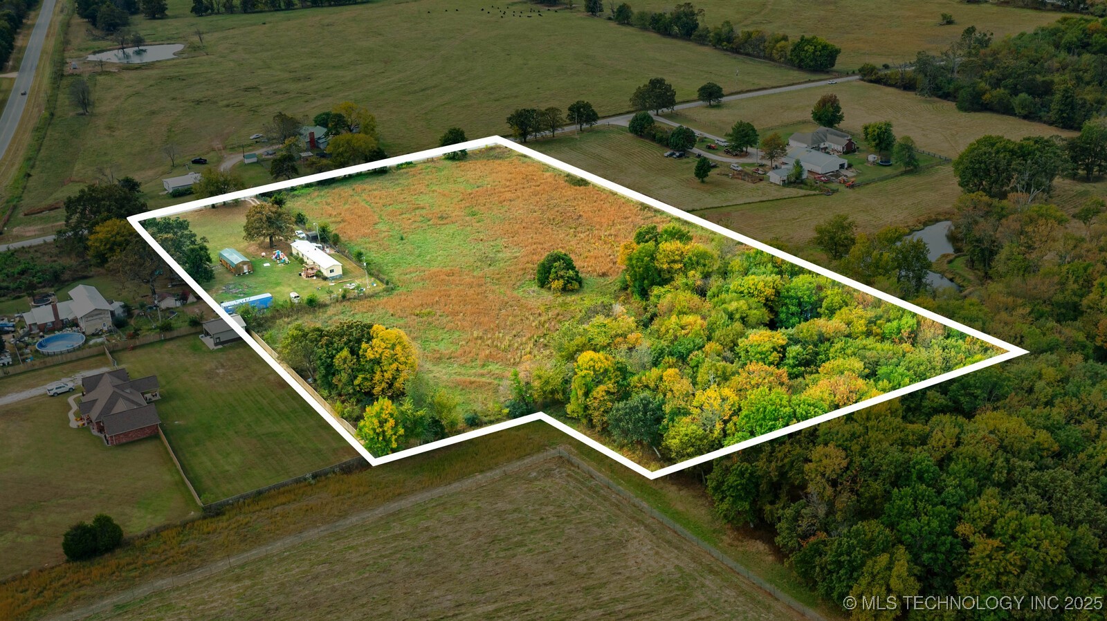 730 Property Photo 15