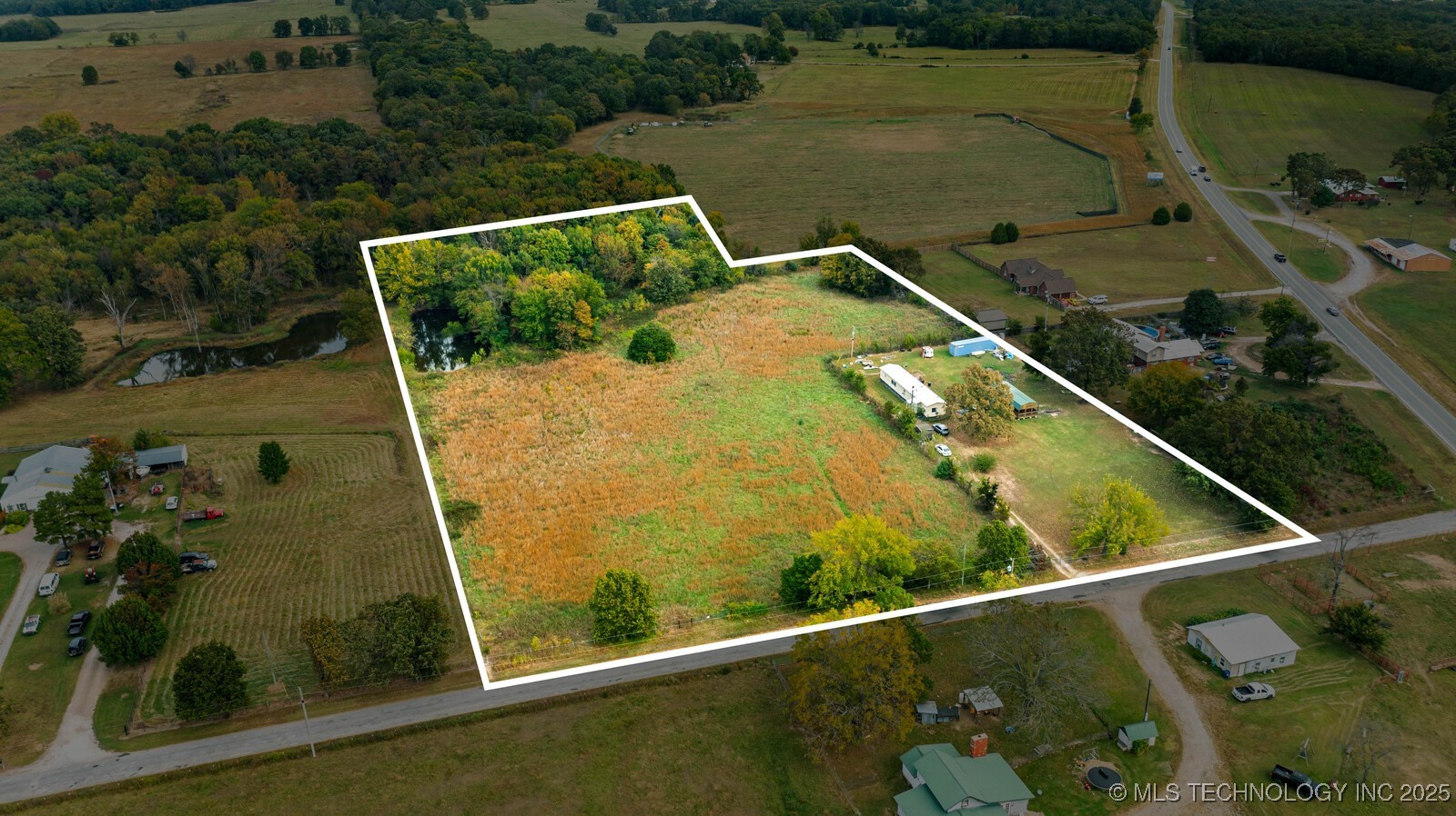 730 Property Photo 18