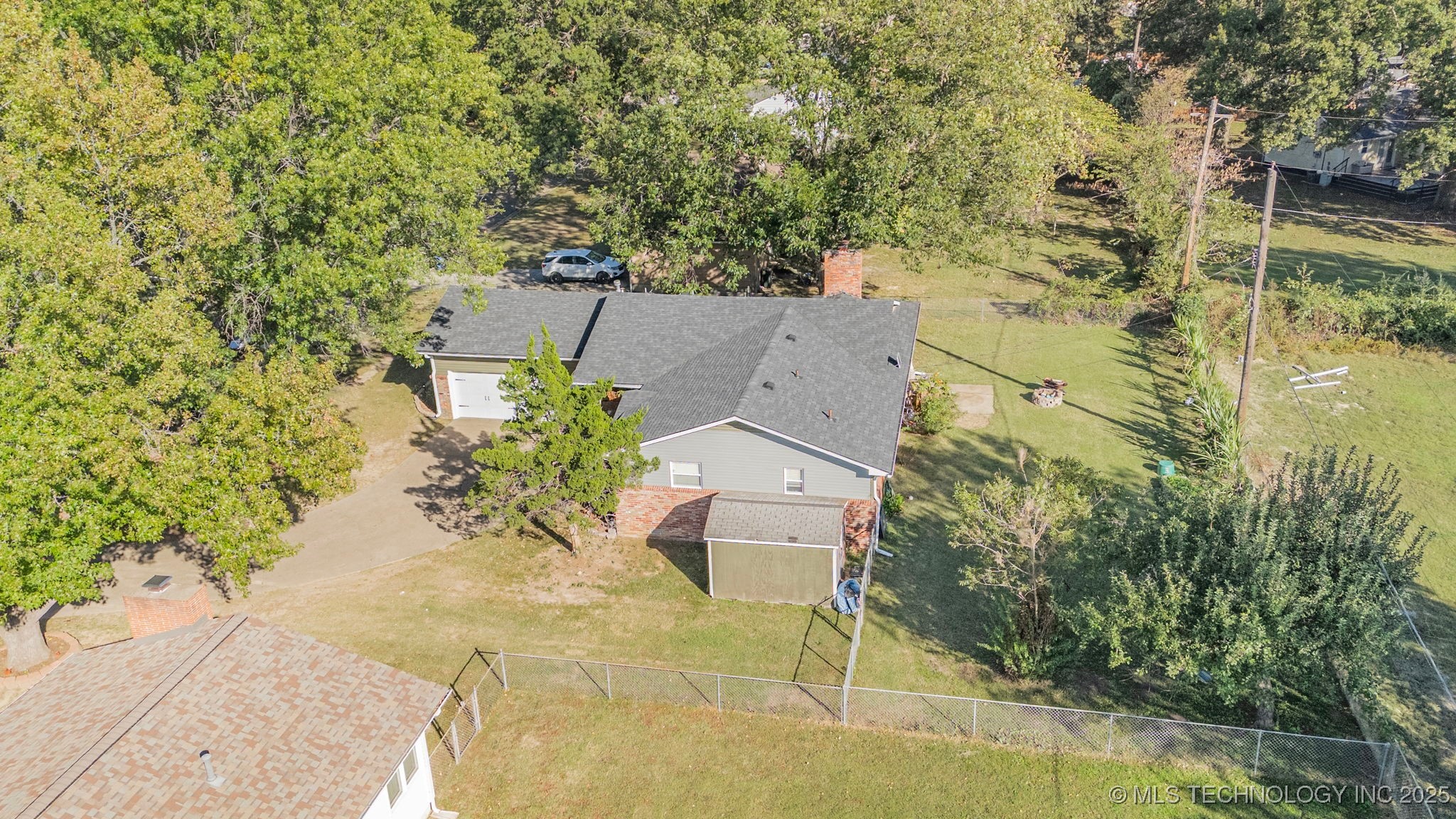 2014 Harvard Property Photo 29