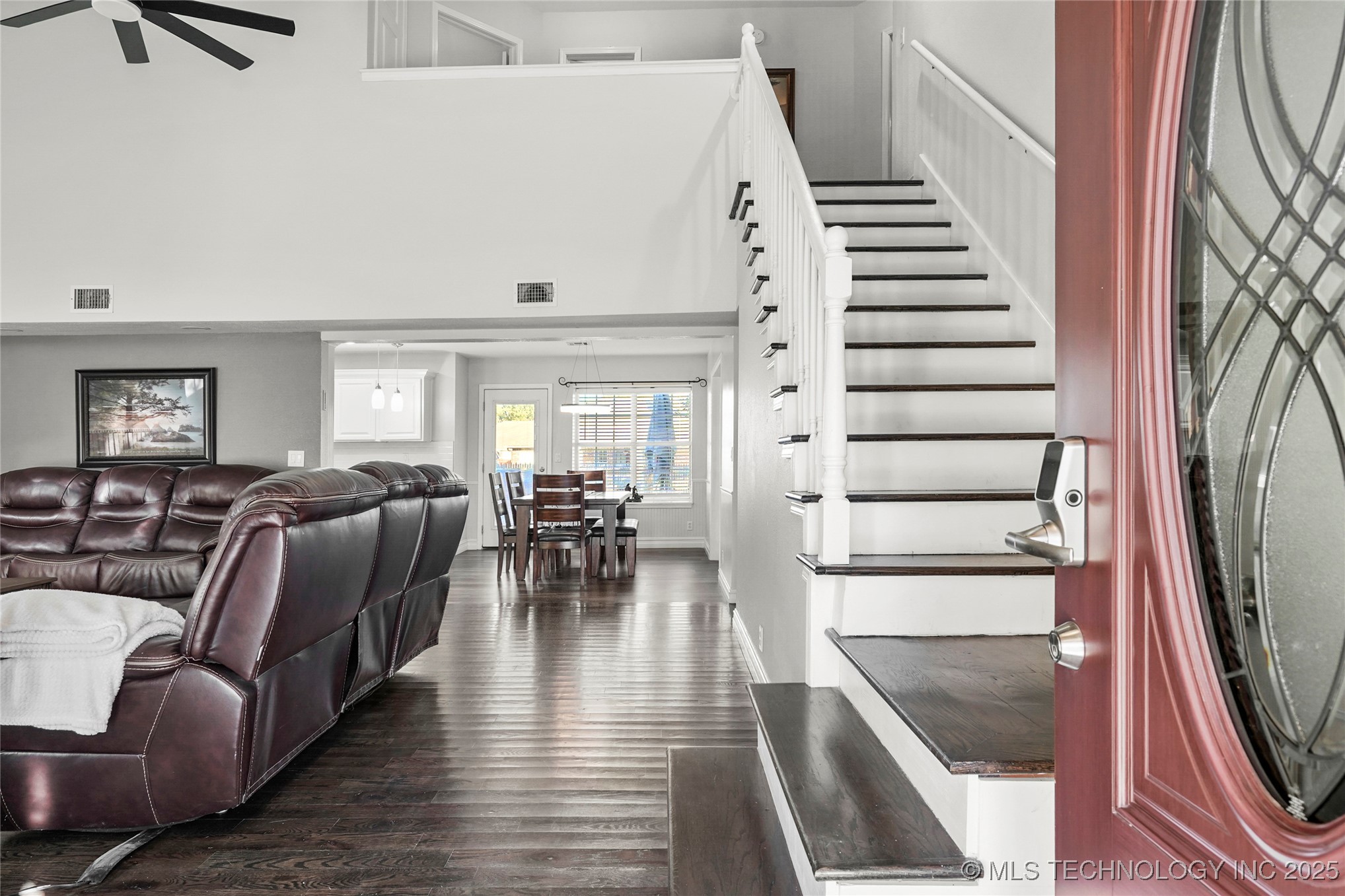 9909 N 115th East Avenue Property Photo 3