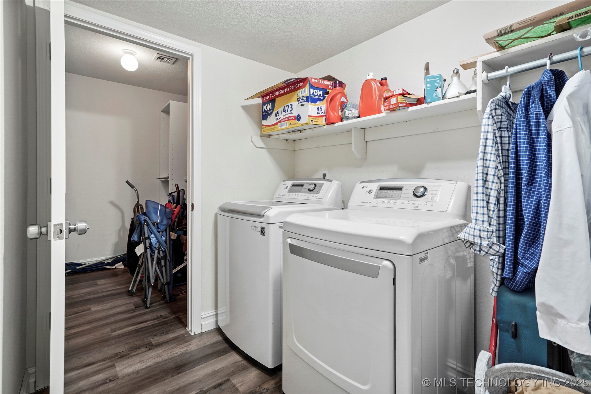 9909 N 115th East Avenue Property Photo 16