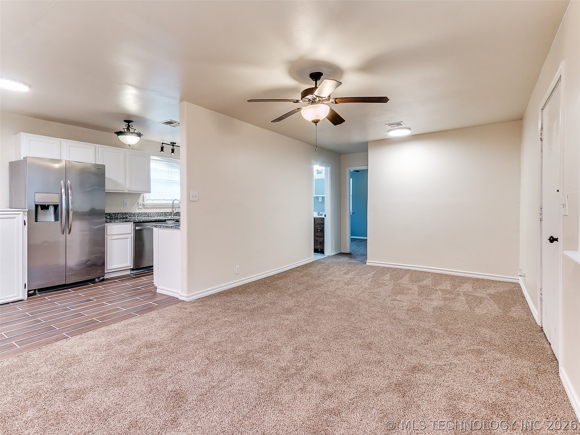 620 S Old Main Street Property Photo 5