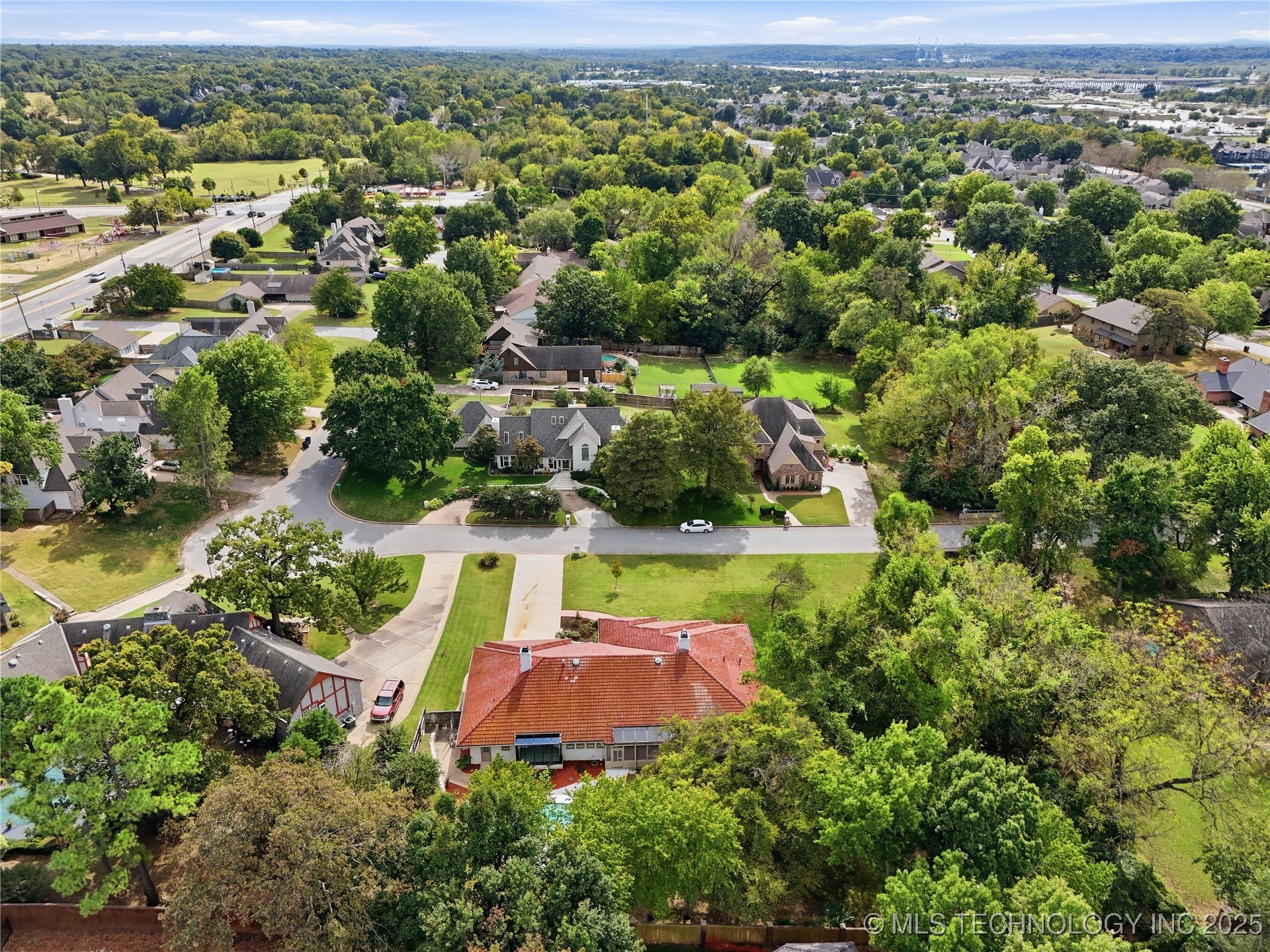 3149 E 89th Street Property Photo 7