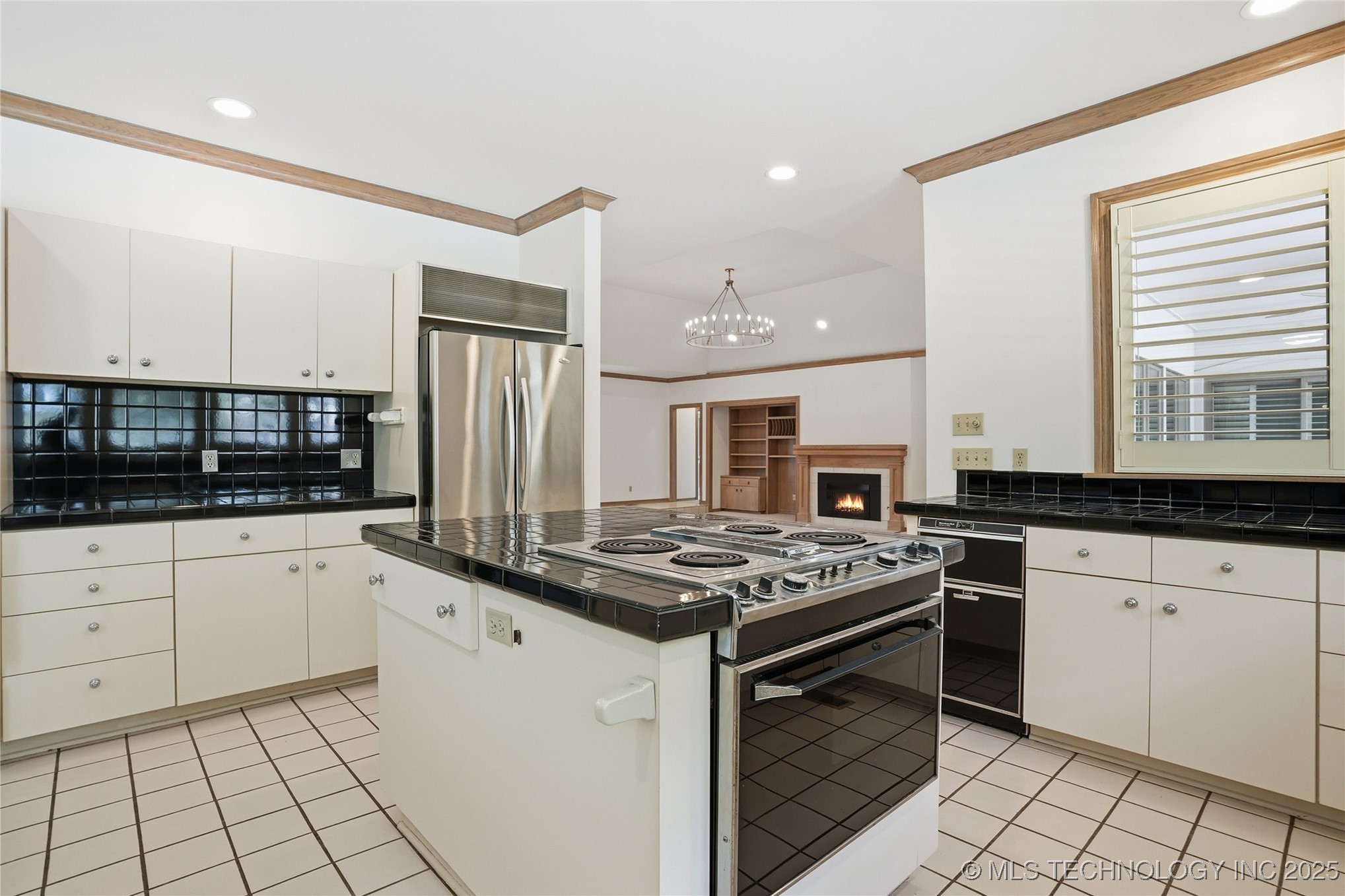 3149 E 89th Street Property Photo 28