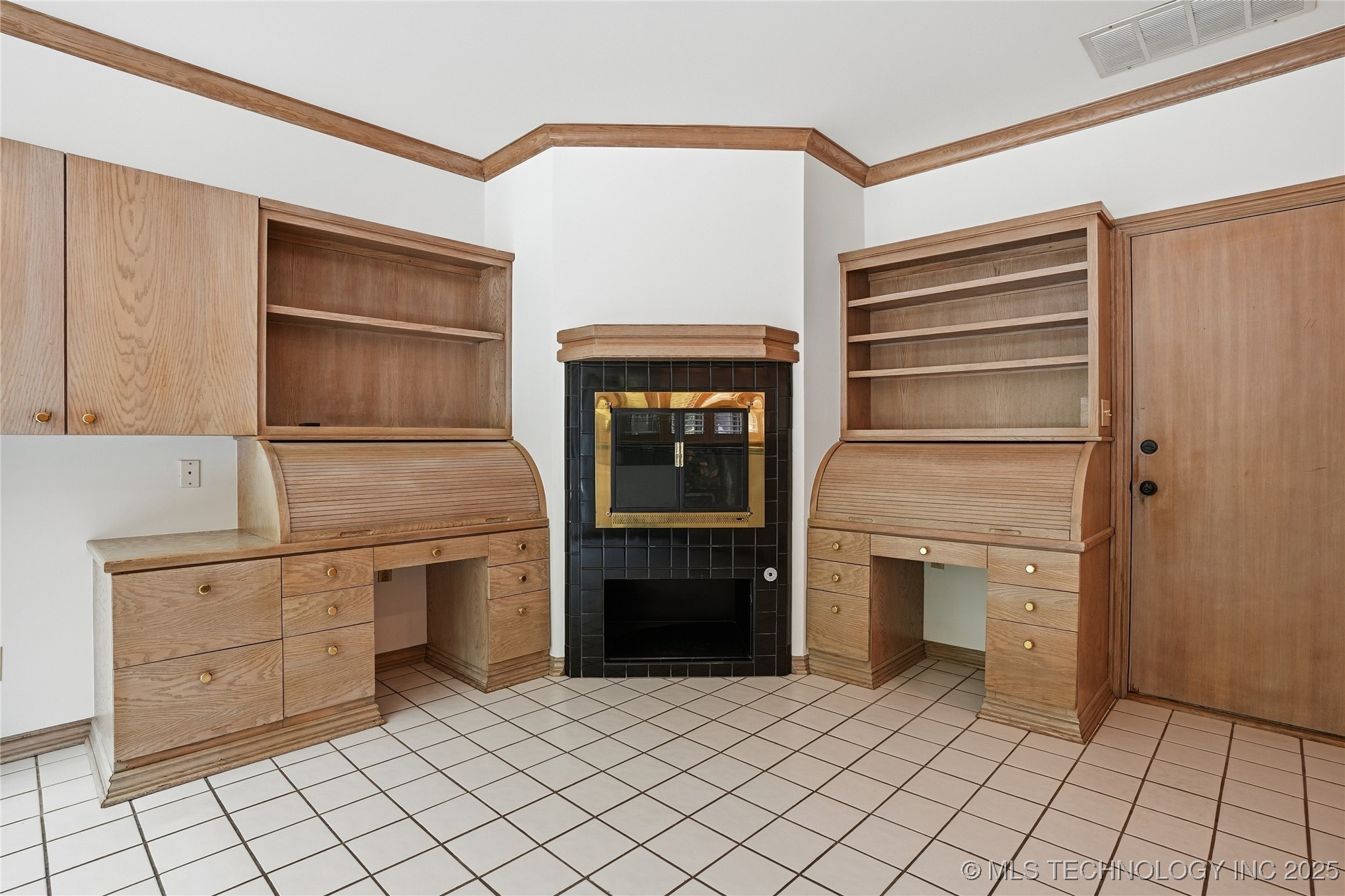 3149 E 89th Street Property Photo 42