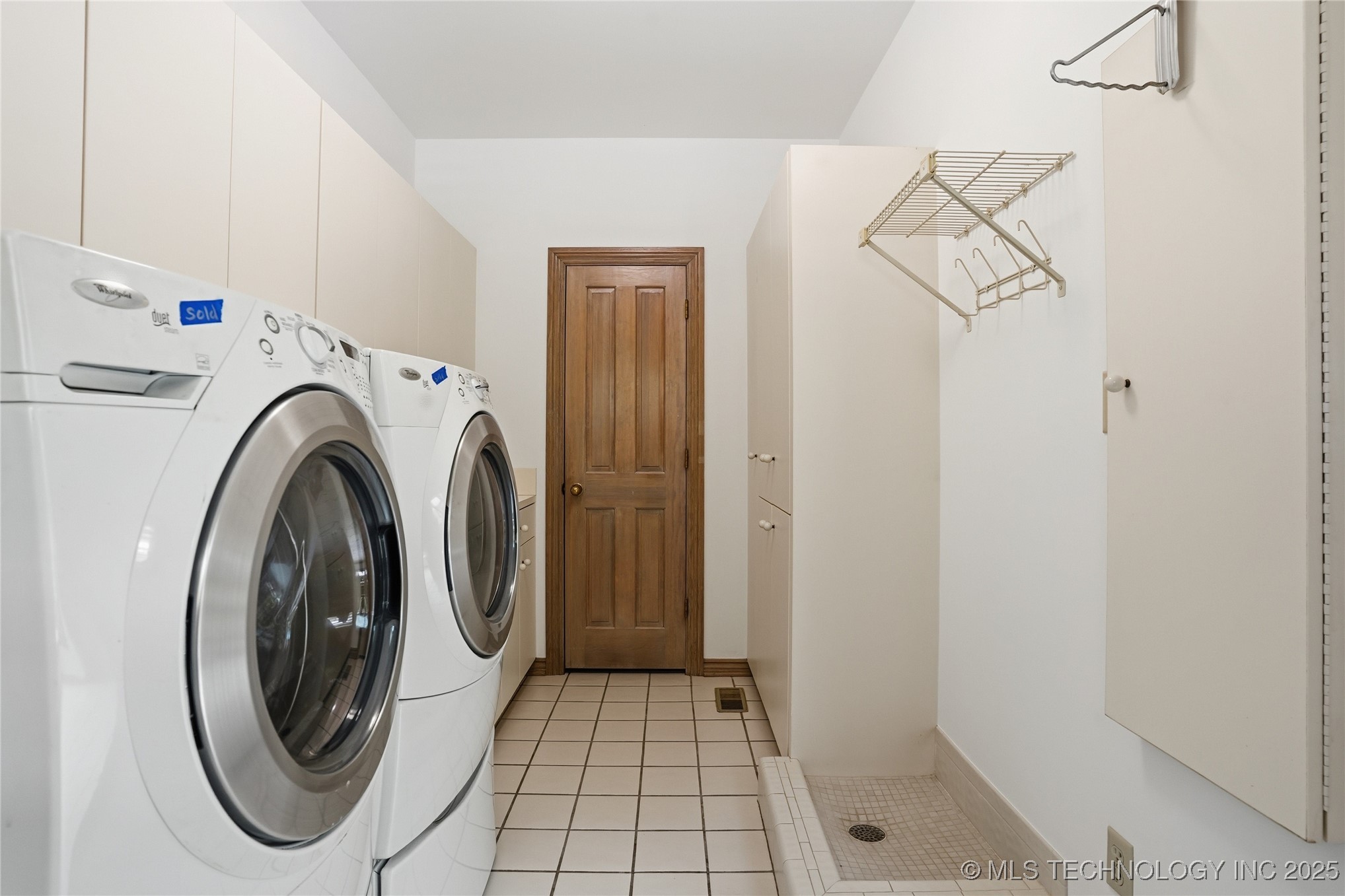 3149 E 89th Street Property Photo 46