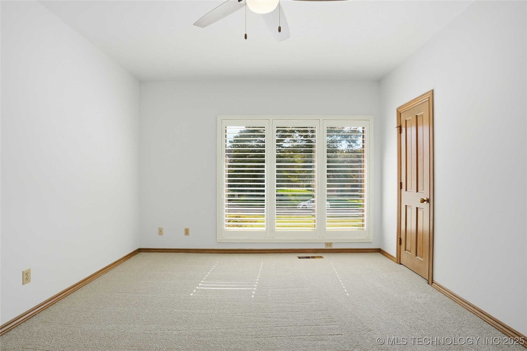 3149 E 89th Street Property Photo 48