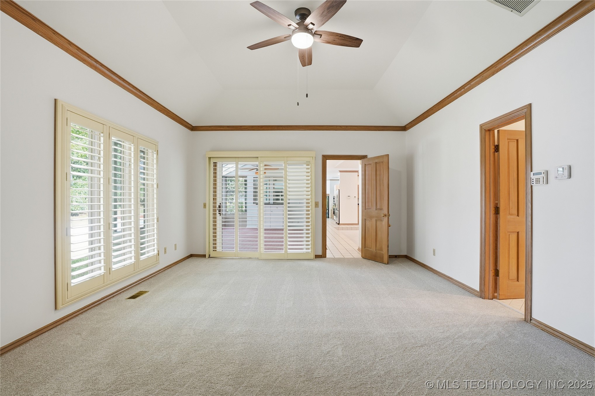 3149 E 89th Street Property Photo 63