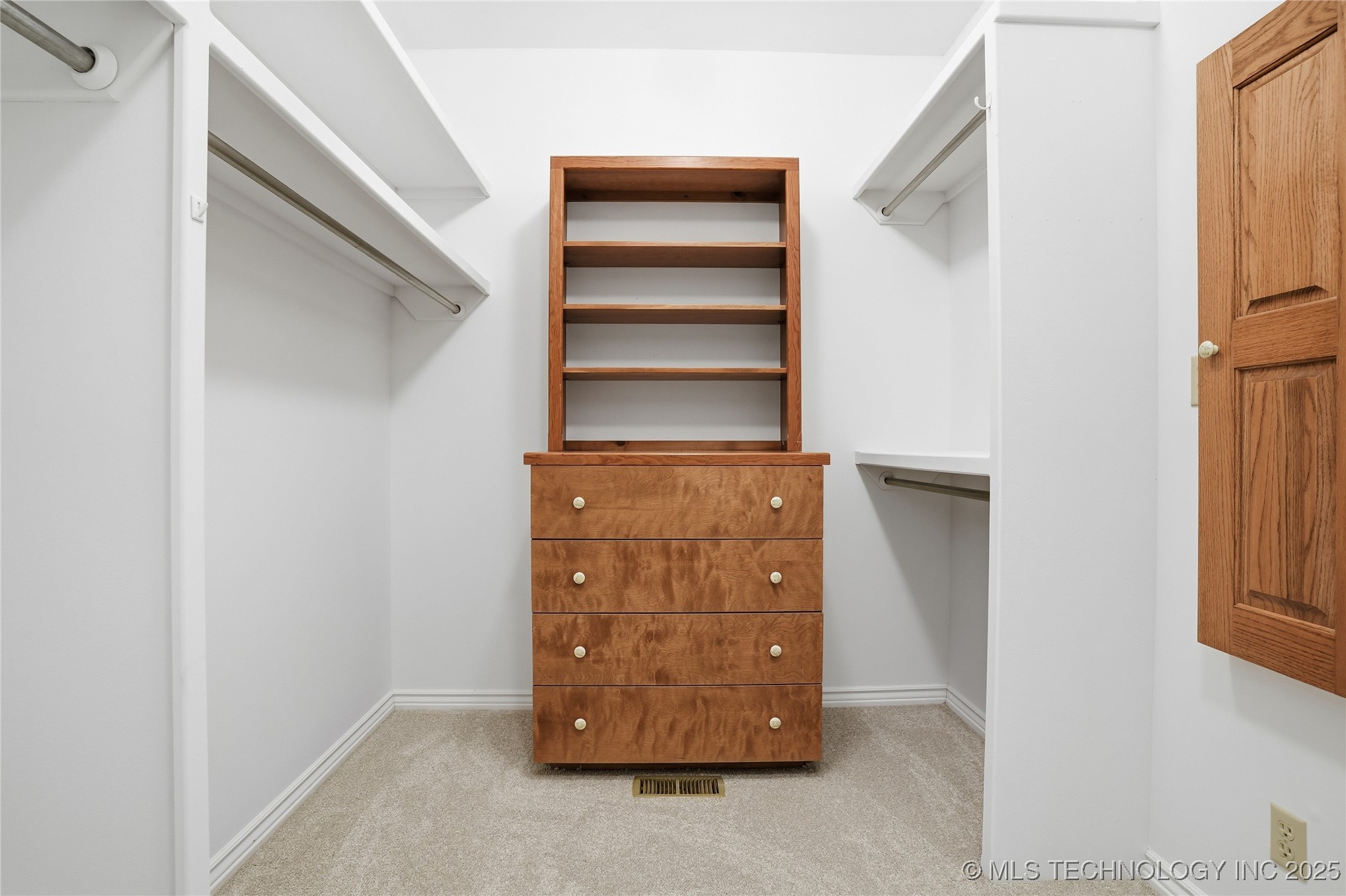 3149 E 89th Street Property Photo 68