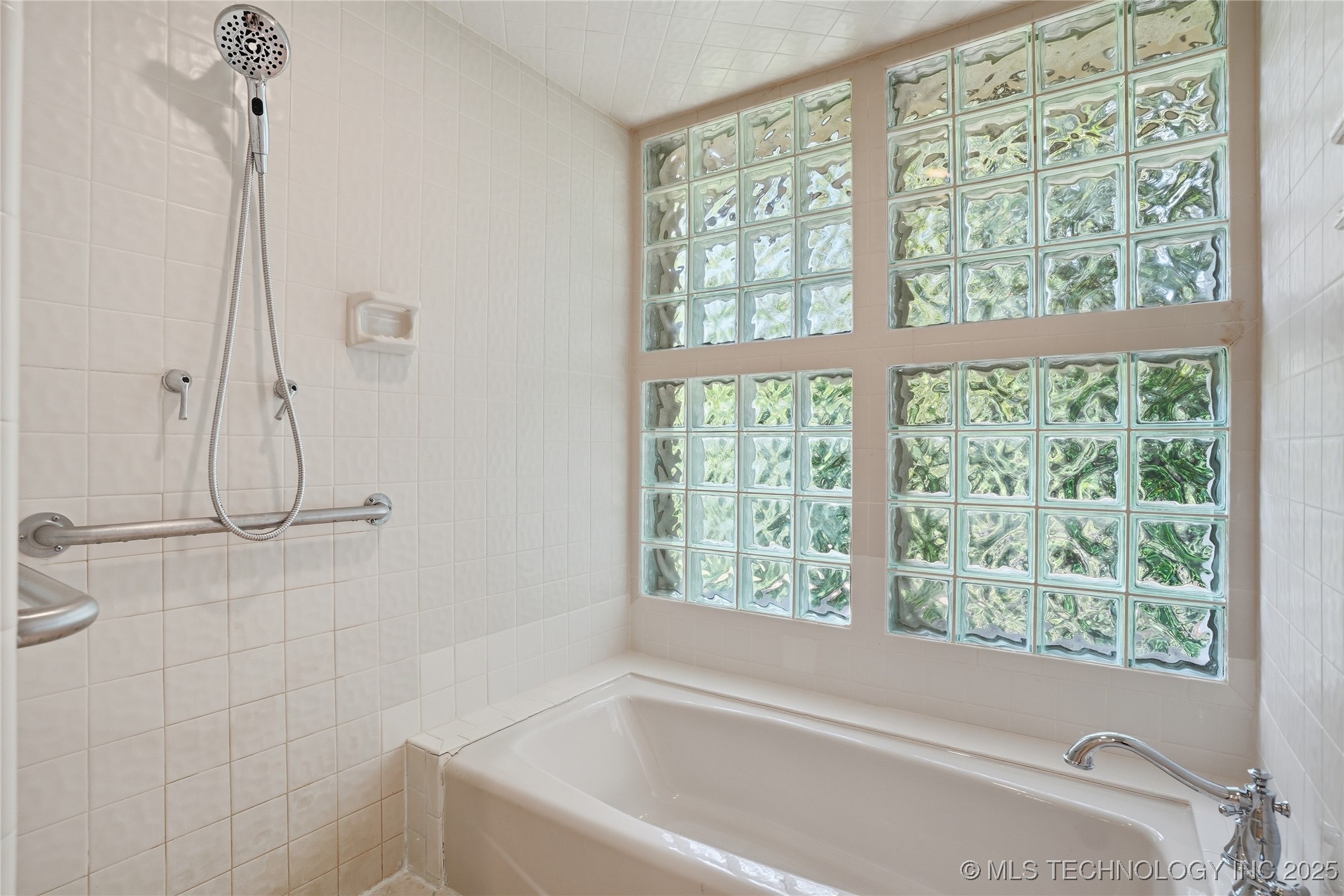 3149 E 89th Street Property Photo 70